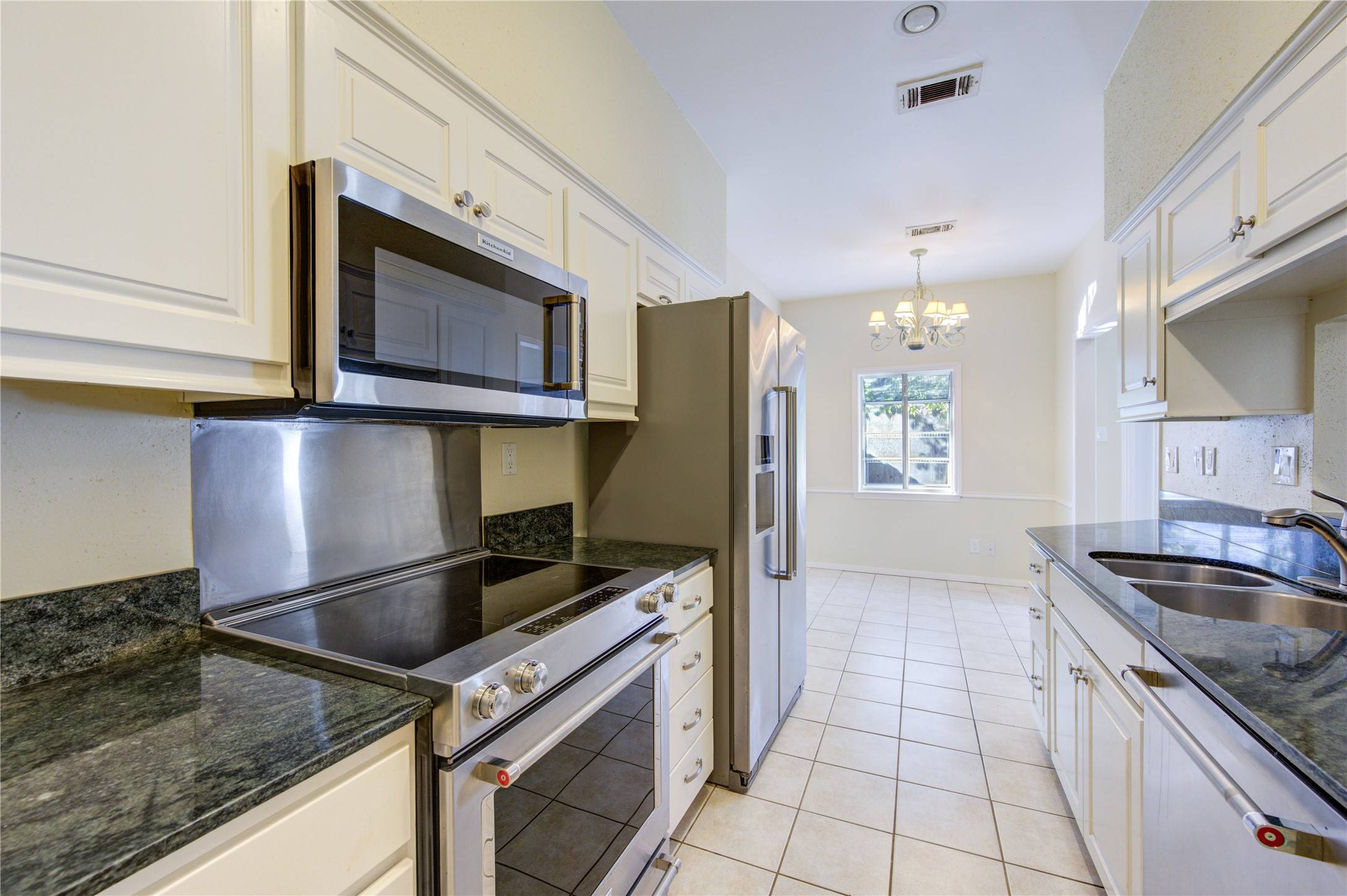 Houston, TX 77098,3660 Lake ST