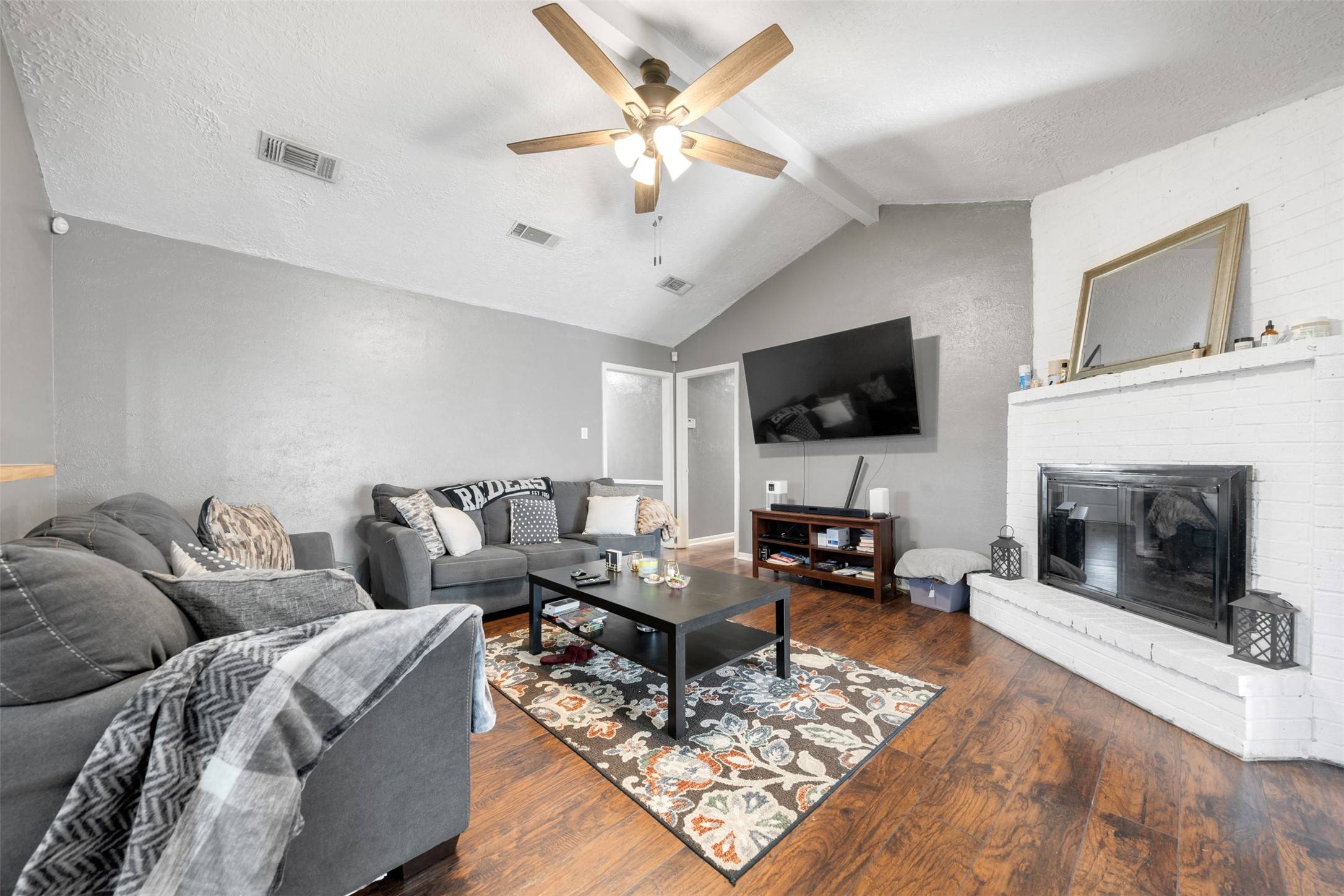 Highlands, TX 77562,2414 Foxfire CIR
