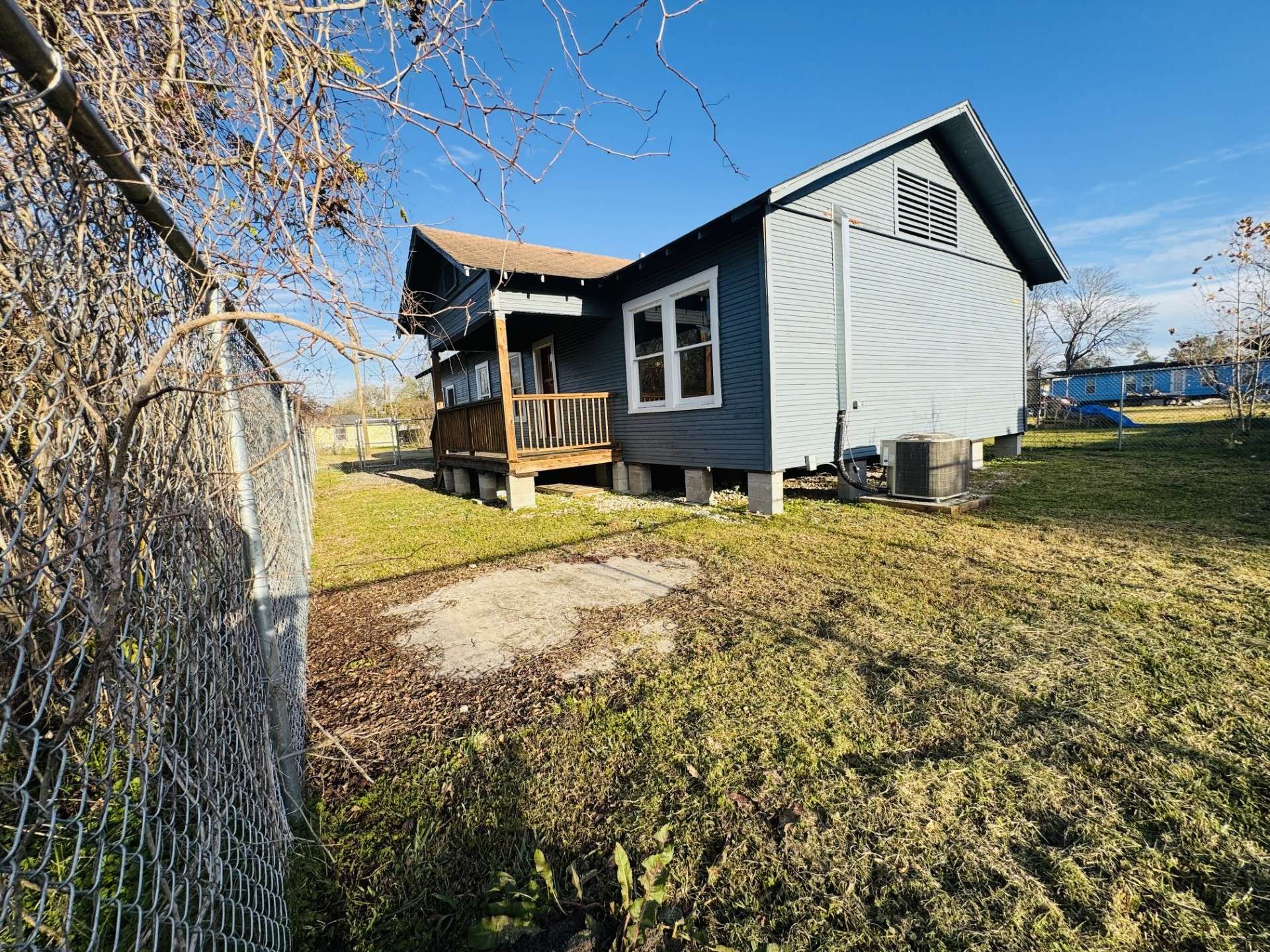Dayton, TX 77535,710 Ester ST
