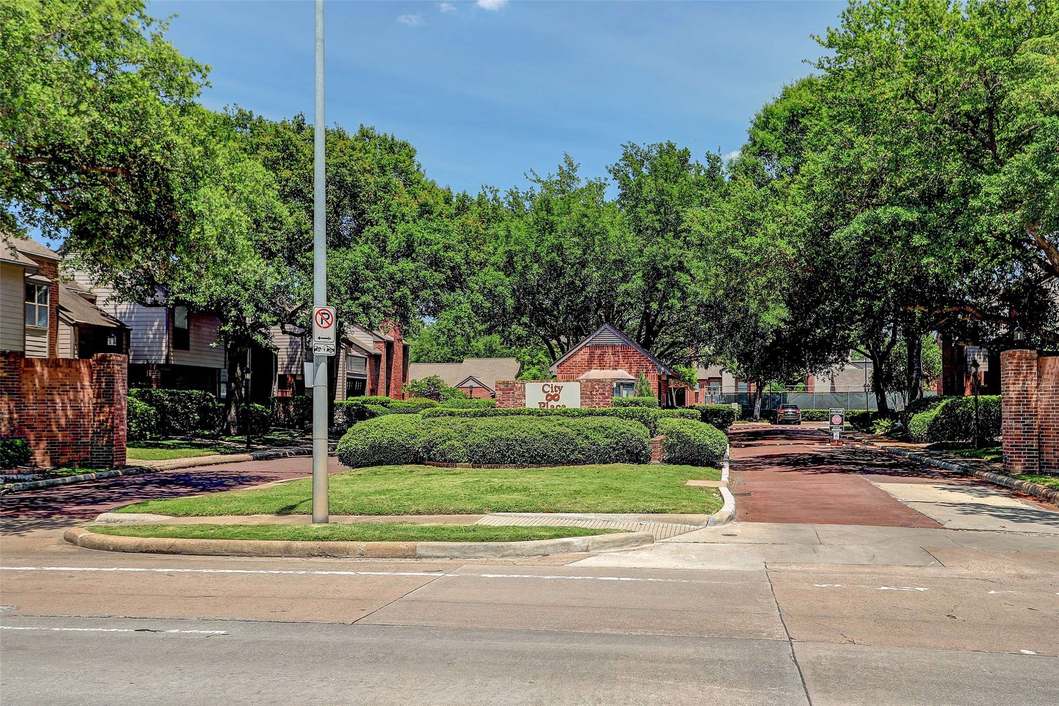 Houston, TX 77054,7447 Cambridge ST #75