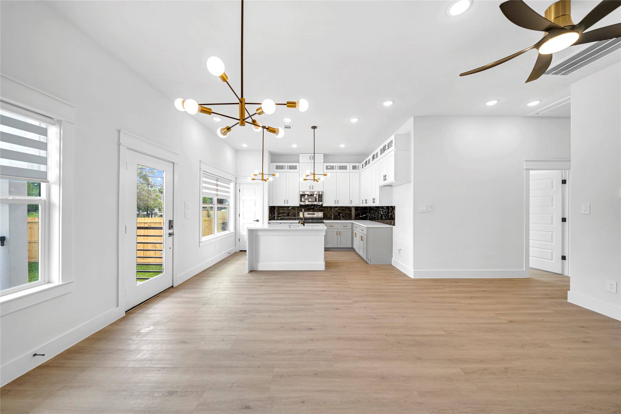 Houston, TX 77033,4902 Higgins ST #A