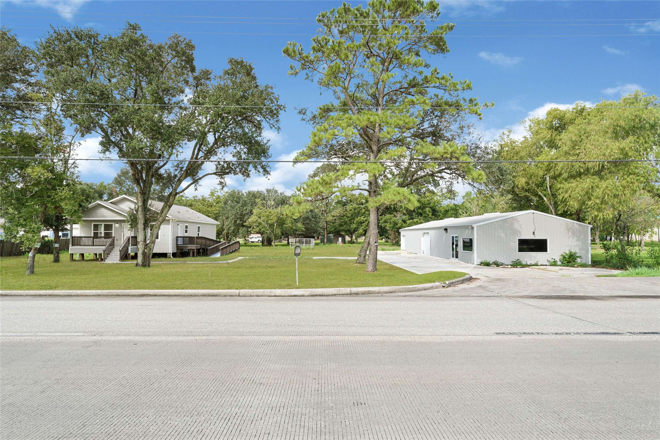 Santa Fe, TX 77510,1910 FM 646 RD N