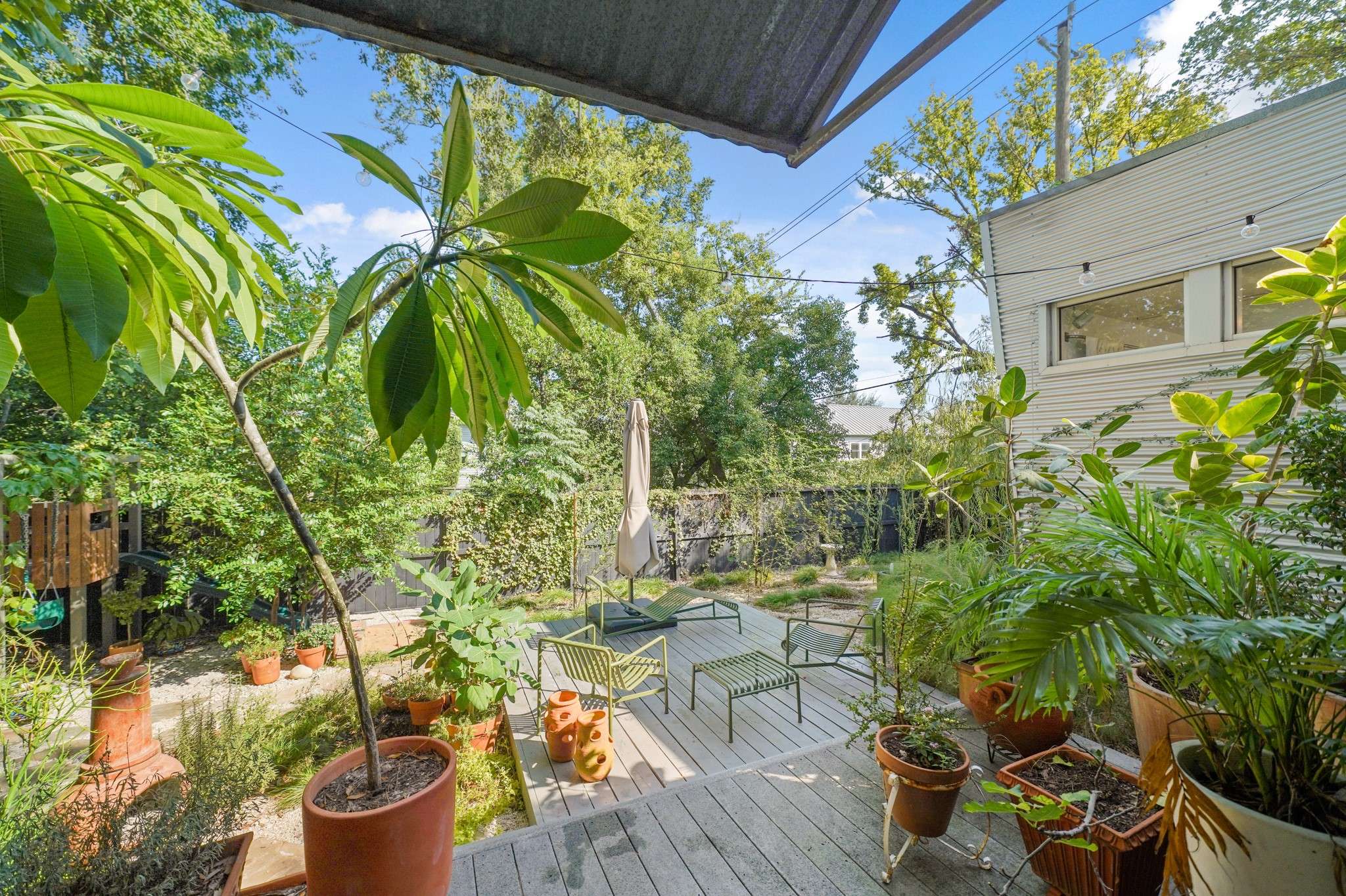 Houston, TX 77009,414 Archer ST