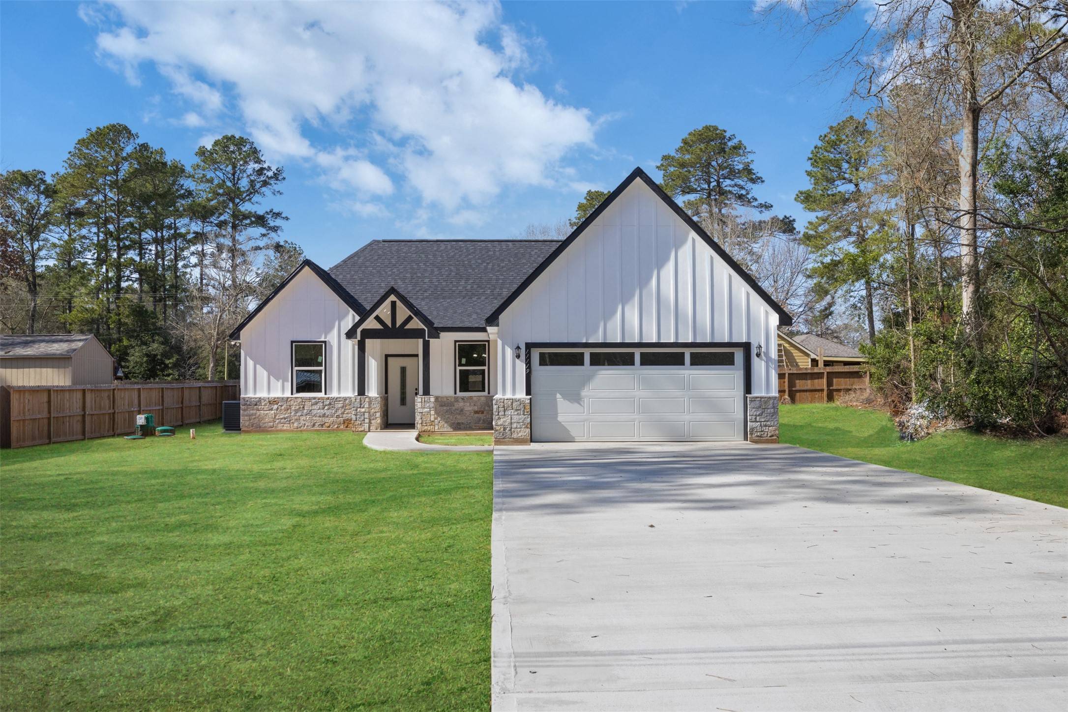 Conroe, TX 77303,11119 Baylor