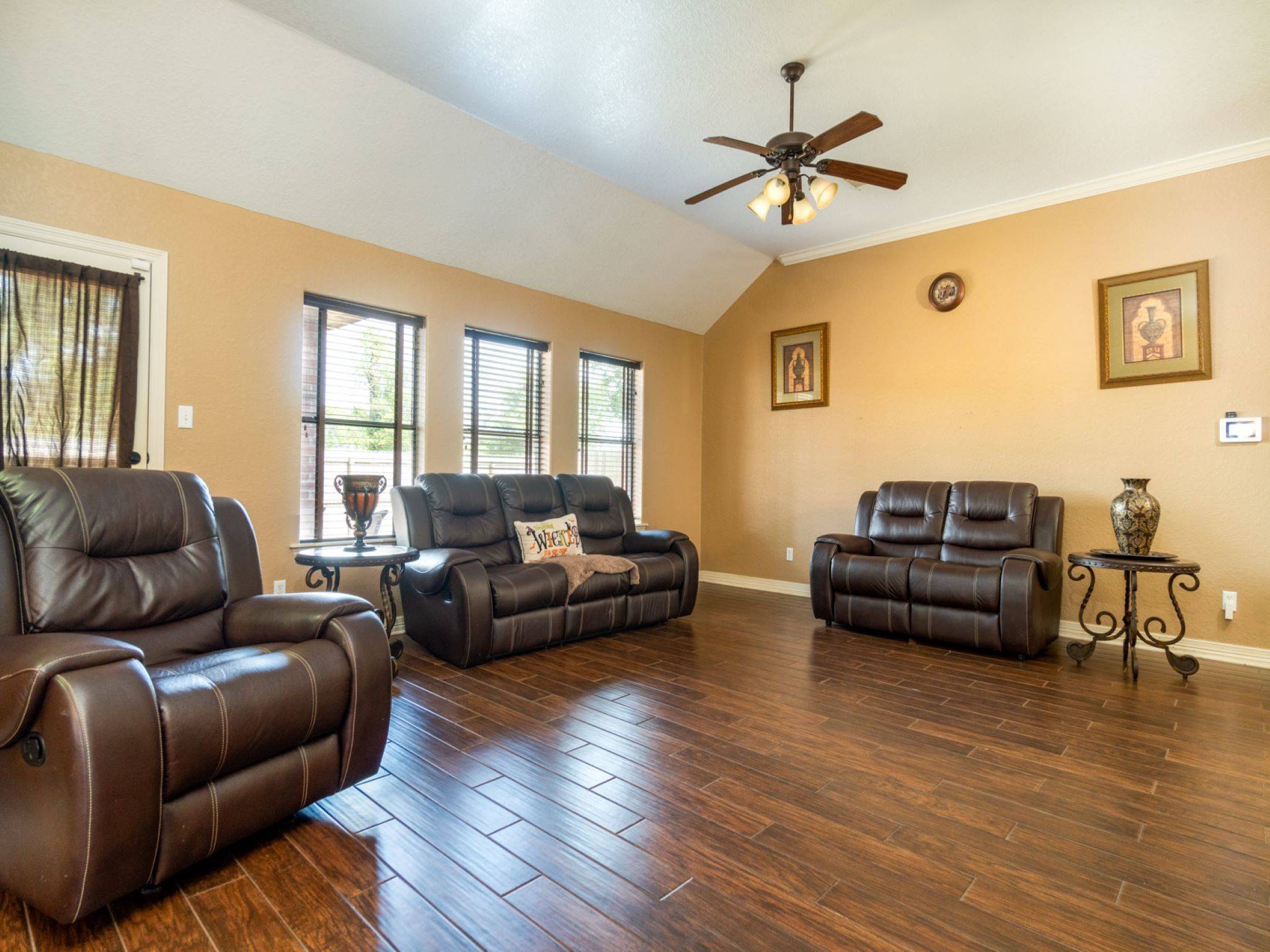 Richwood, TX 77566,101 Eagle Nest CT