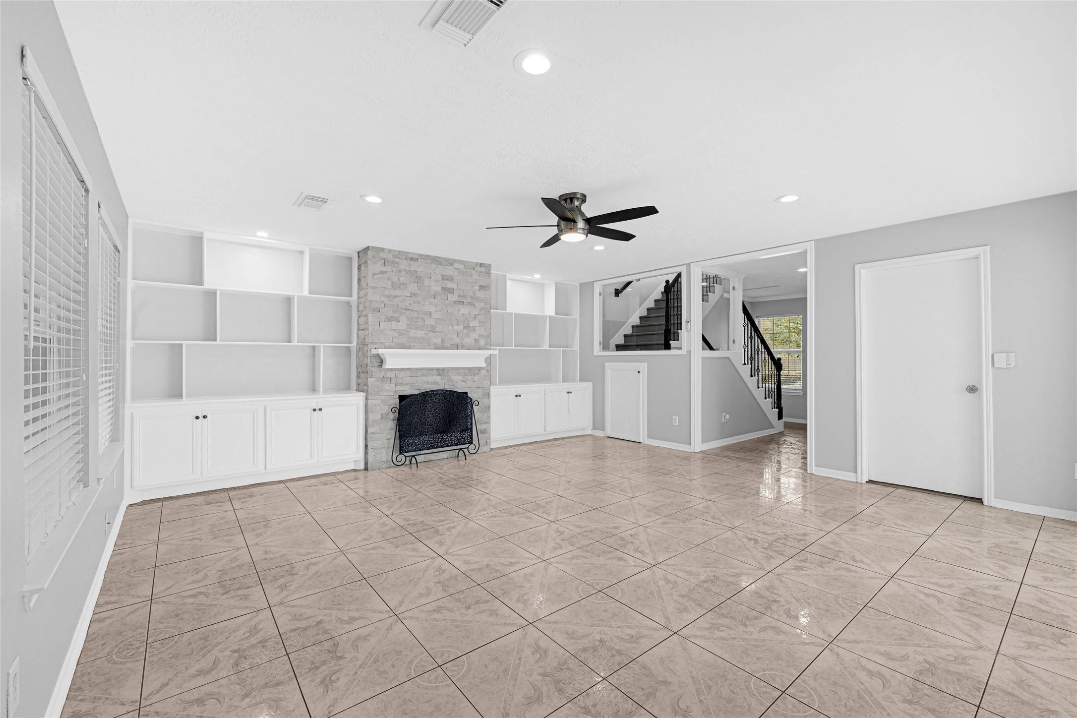 Katy, TX 77449,6503 Autumn Thistle DR