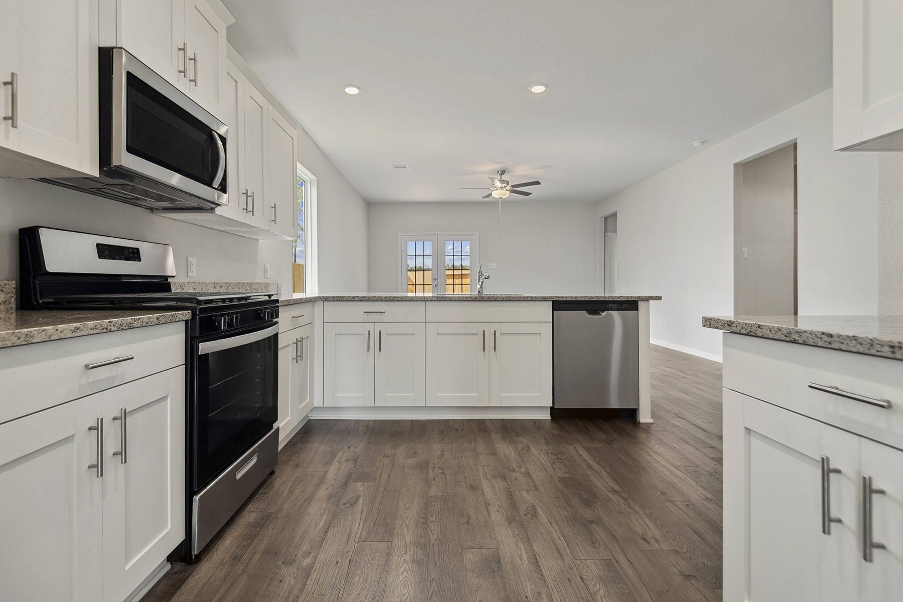 Conroe, TX 77303,15882 Berry Hill DR