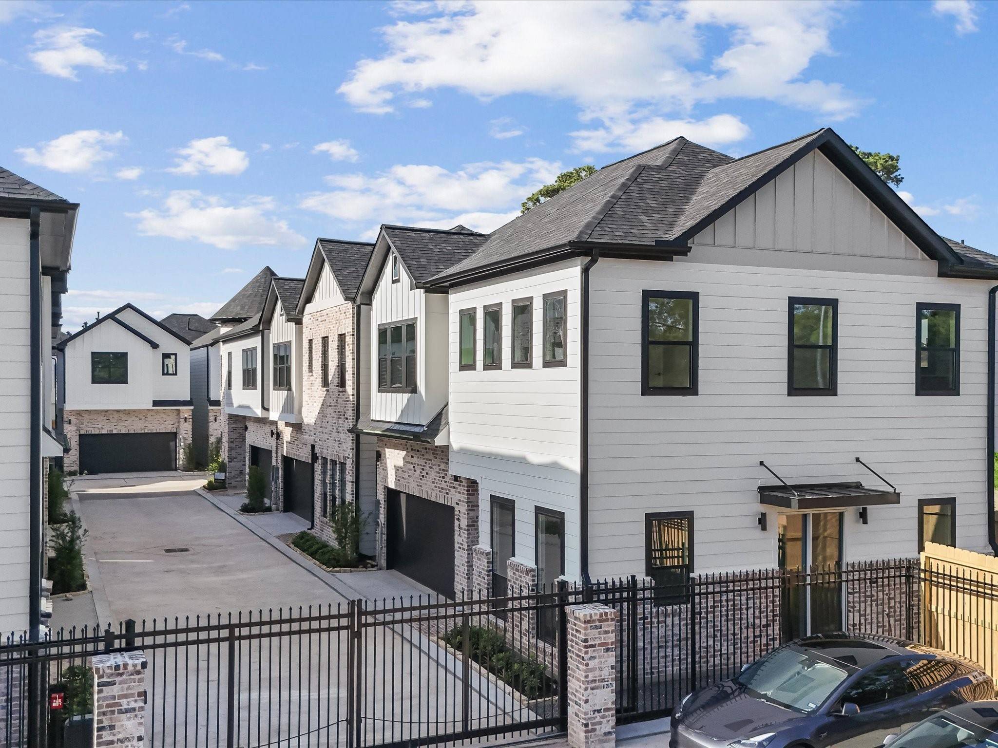 Houston, TX 77091,2598 W Tidwell Road