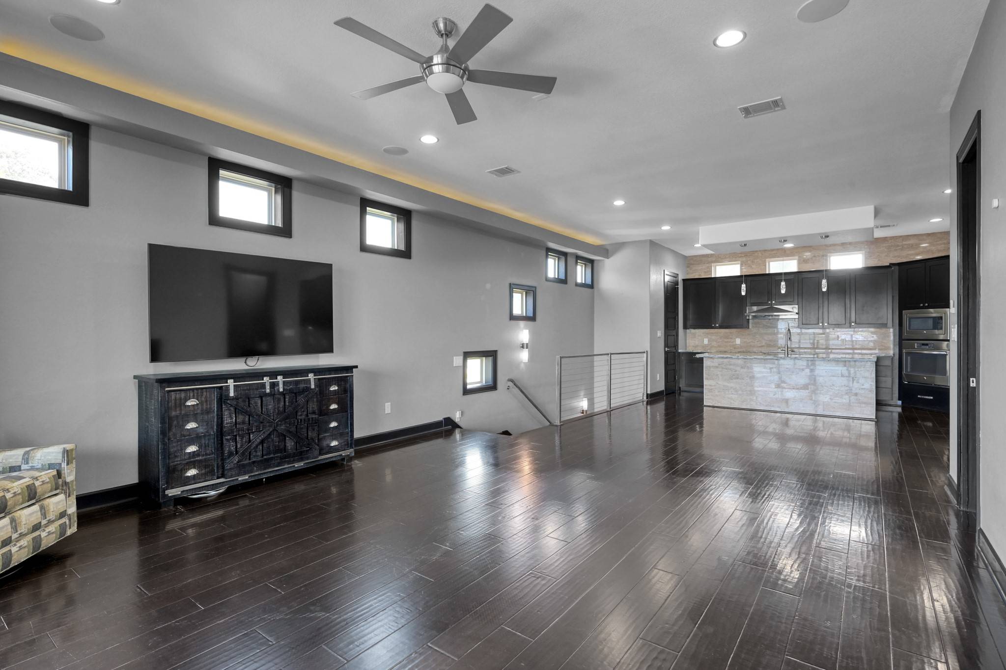 Montgomery, TX 77356,828 Lake View DR