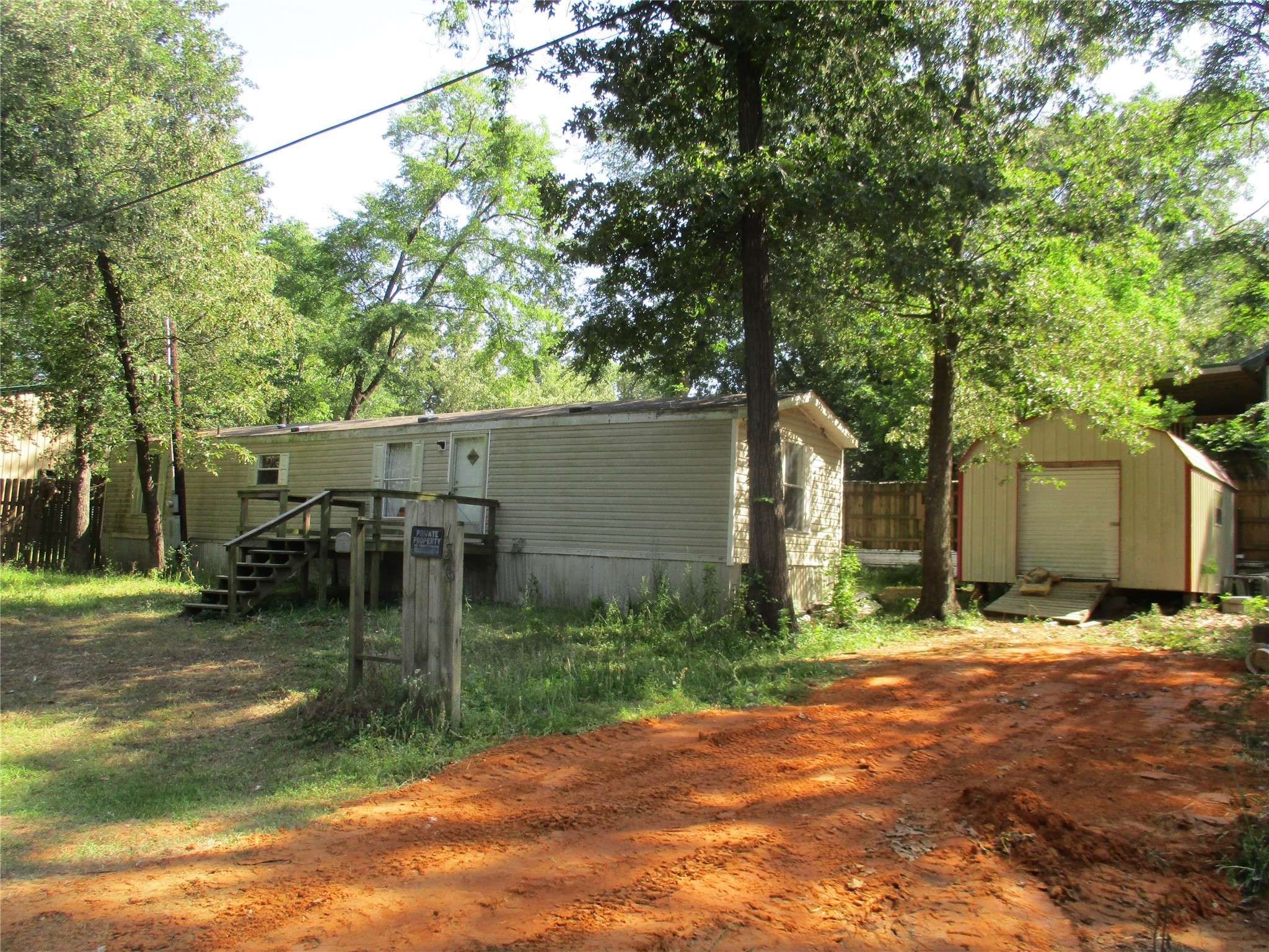 Onalaska, TX 77360,136 Roan S