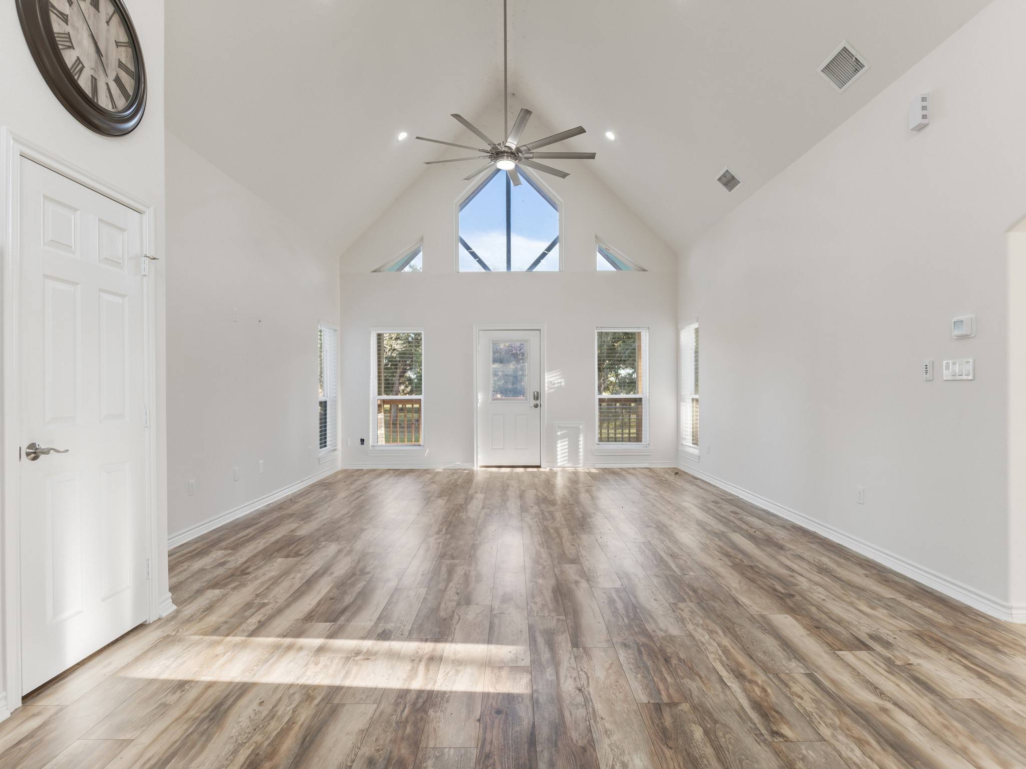 Van Vleck, TX 77482,10270 County Road 112