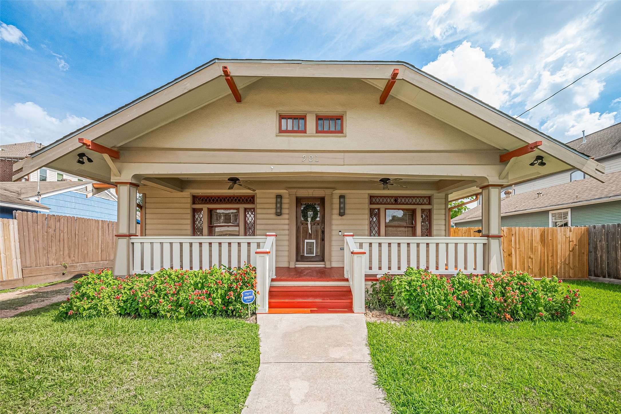 Houston, TX 77008,901 W 21st ST