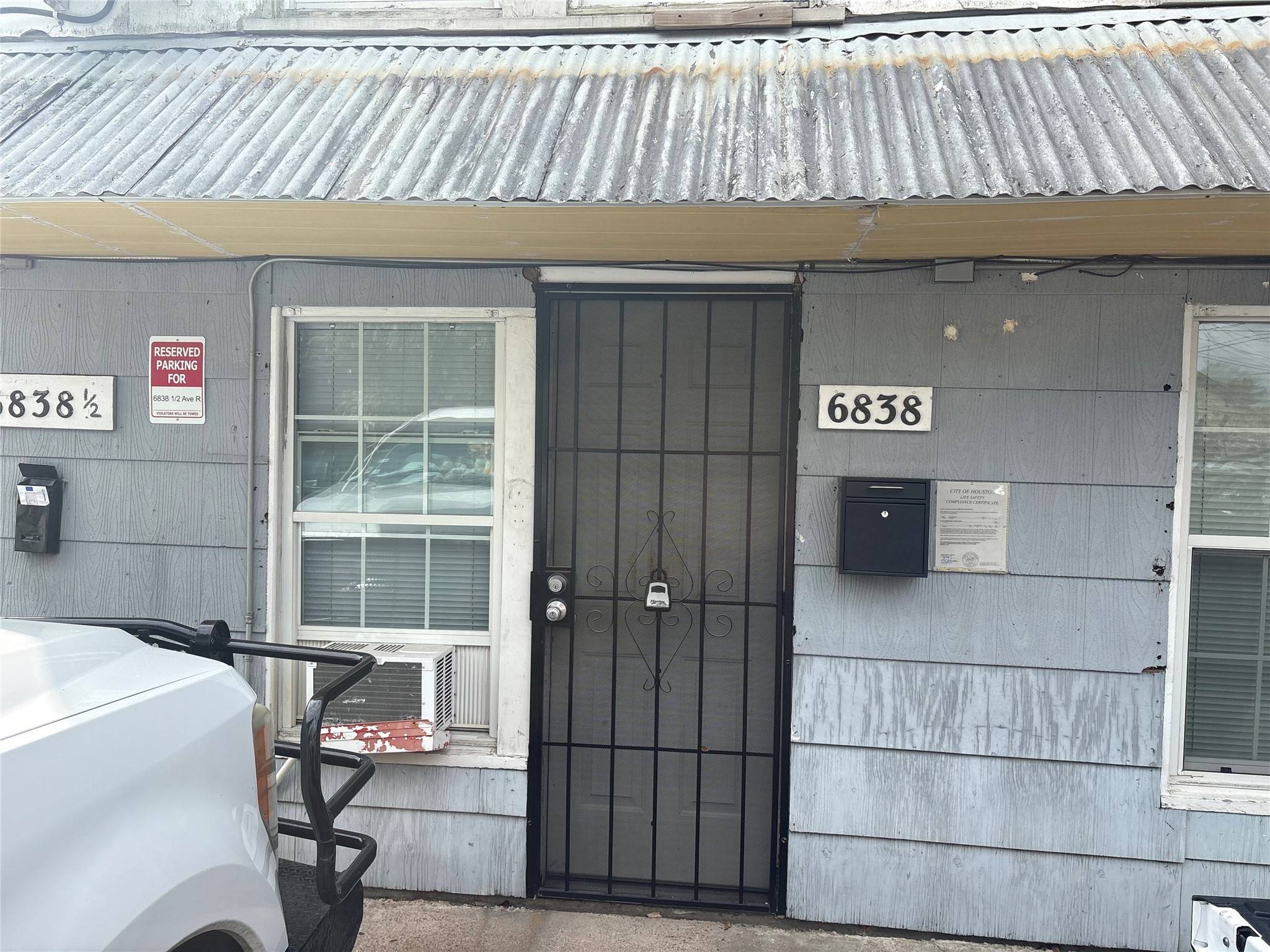 Houston, TX 77011,6838 Avenue R