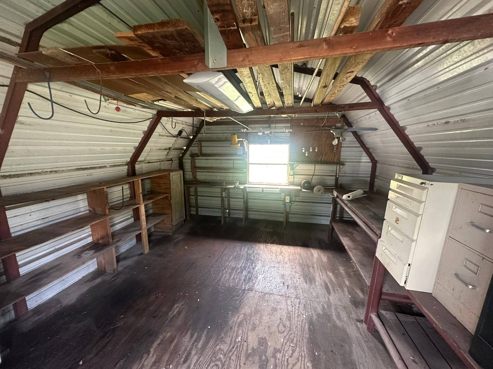 Wallis, TX 77485,5922 Railroad ST