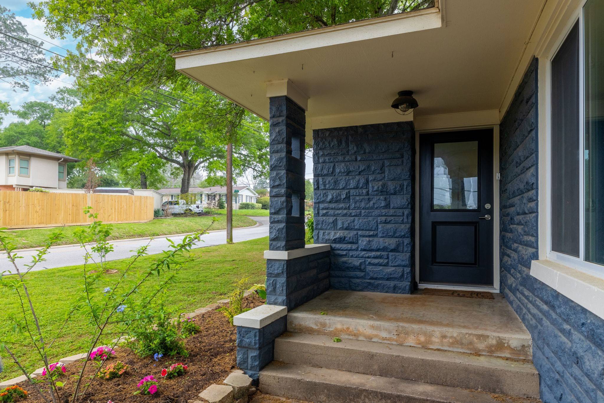 Brenham, TX 77833,1605 S Chappell Hill ST