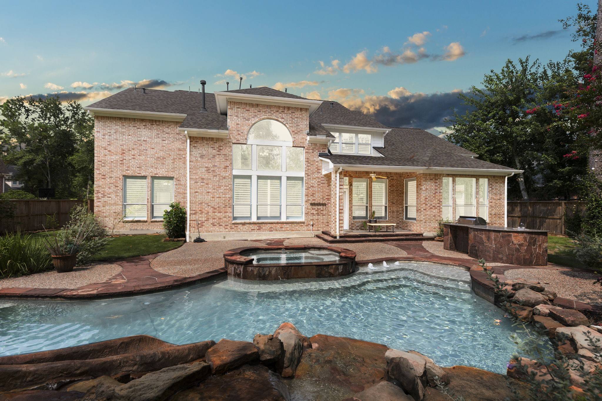 The Woodlands, TX 77382,6 Skipwith PL