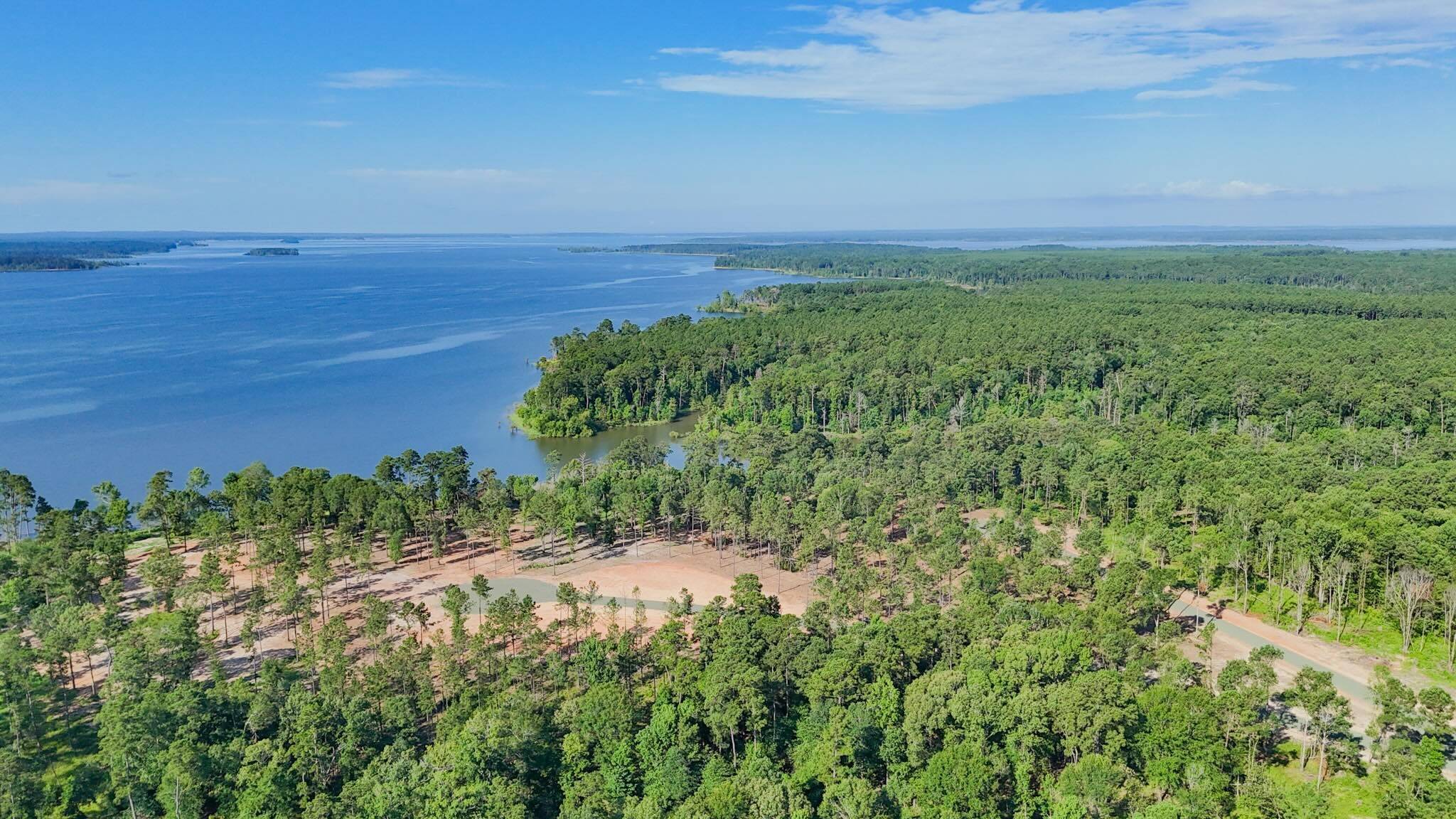 Pineland, TX 75968,022 Rayburn Ridge Road