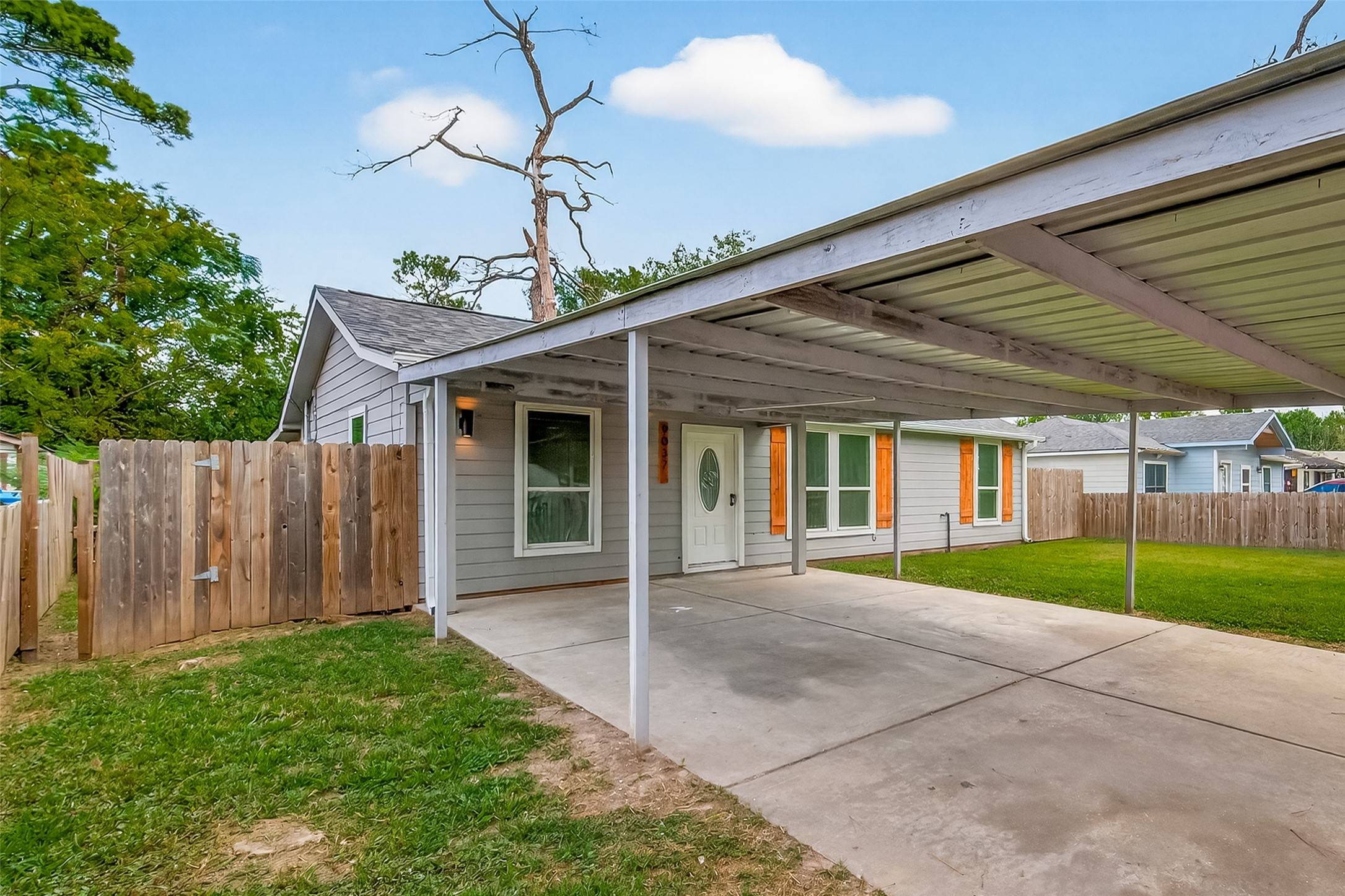 Houston, TX 77078,9037 Linda Vista RD