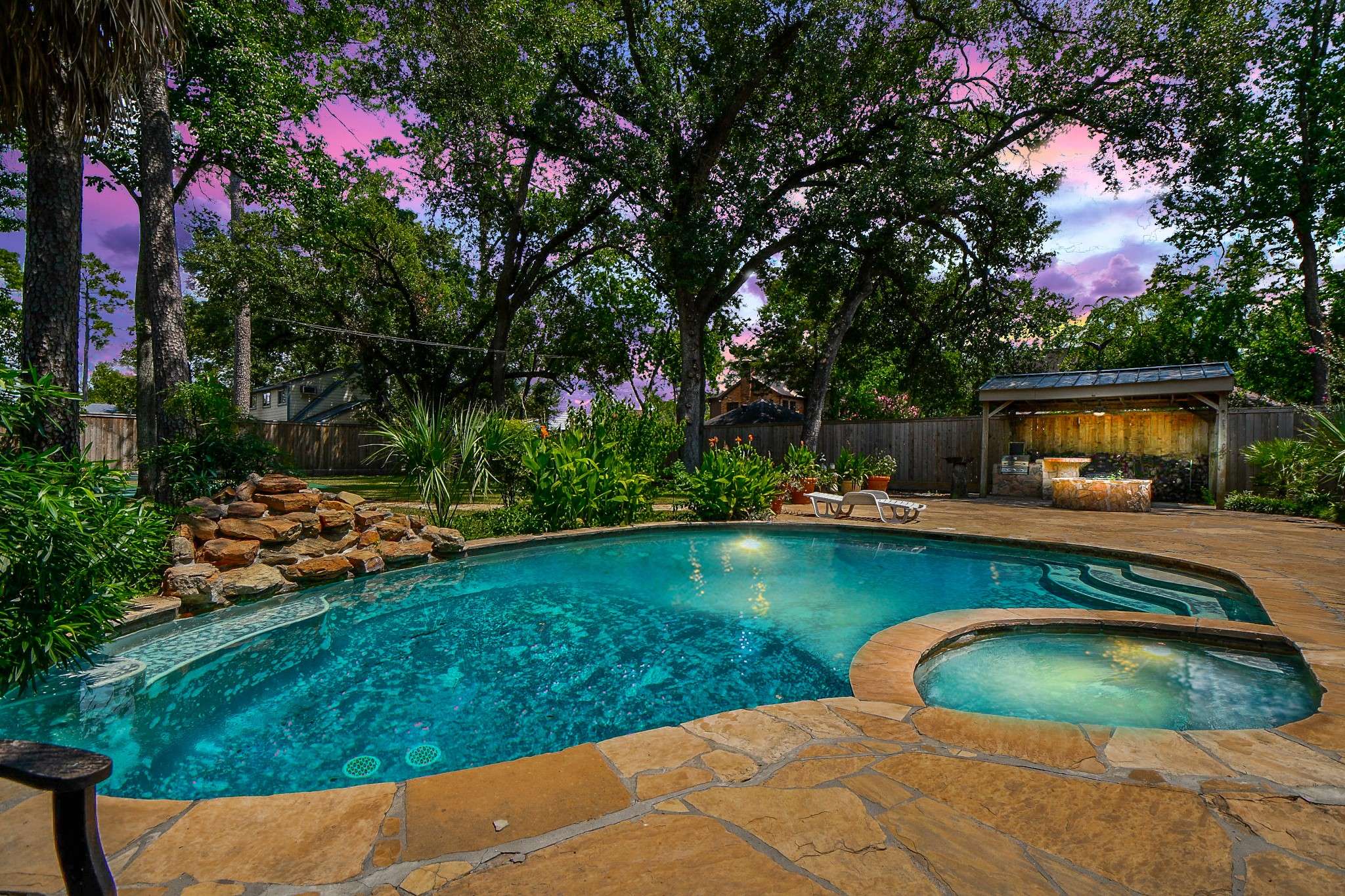 Spring Valley Village, TX 77055,1240 Bingle RD