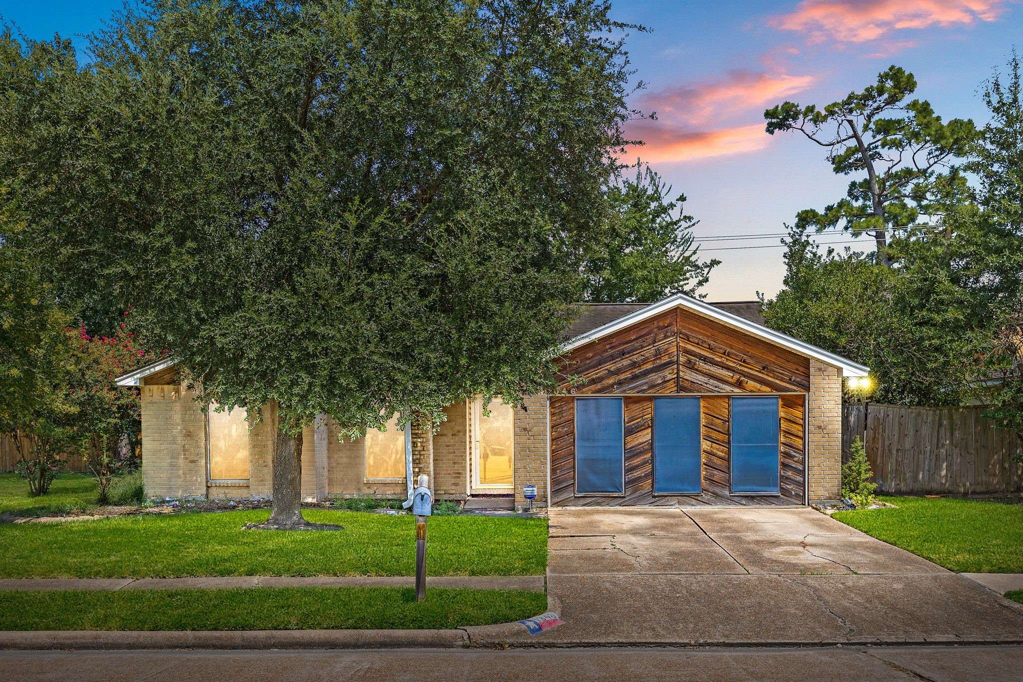 Houston, TX 77015,1346 Castle Glen DR