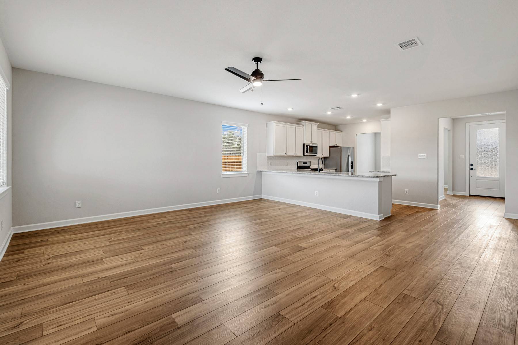 Conroe, TX 77303,15691 Honey Cove DR