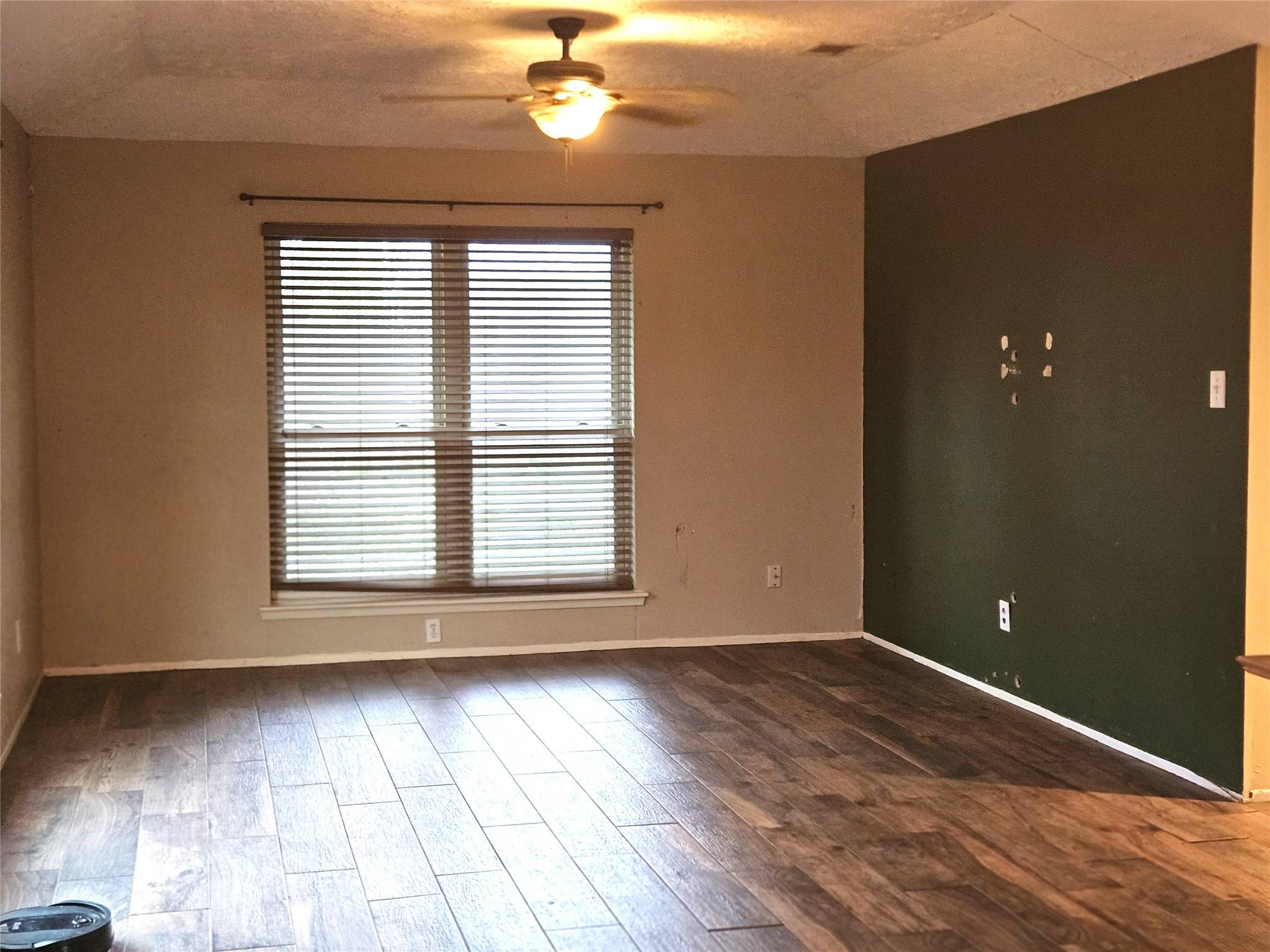 League City, TX 77573,613 Dixie DR