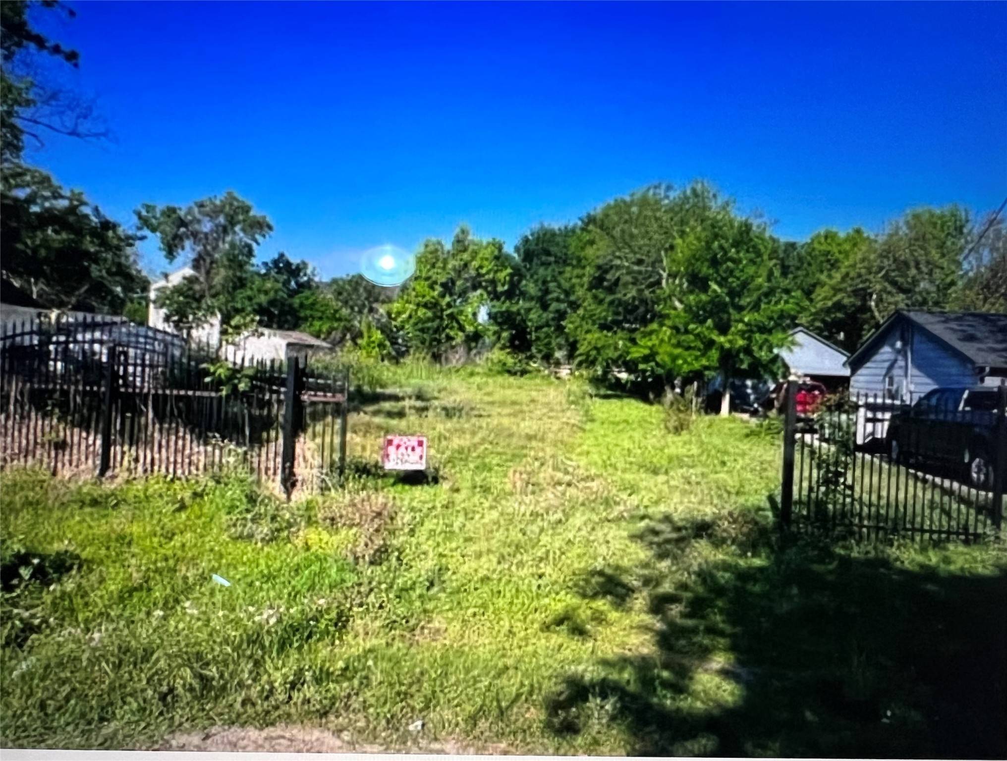 Houston, TX 77076,5609 Harvard ST