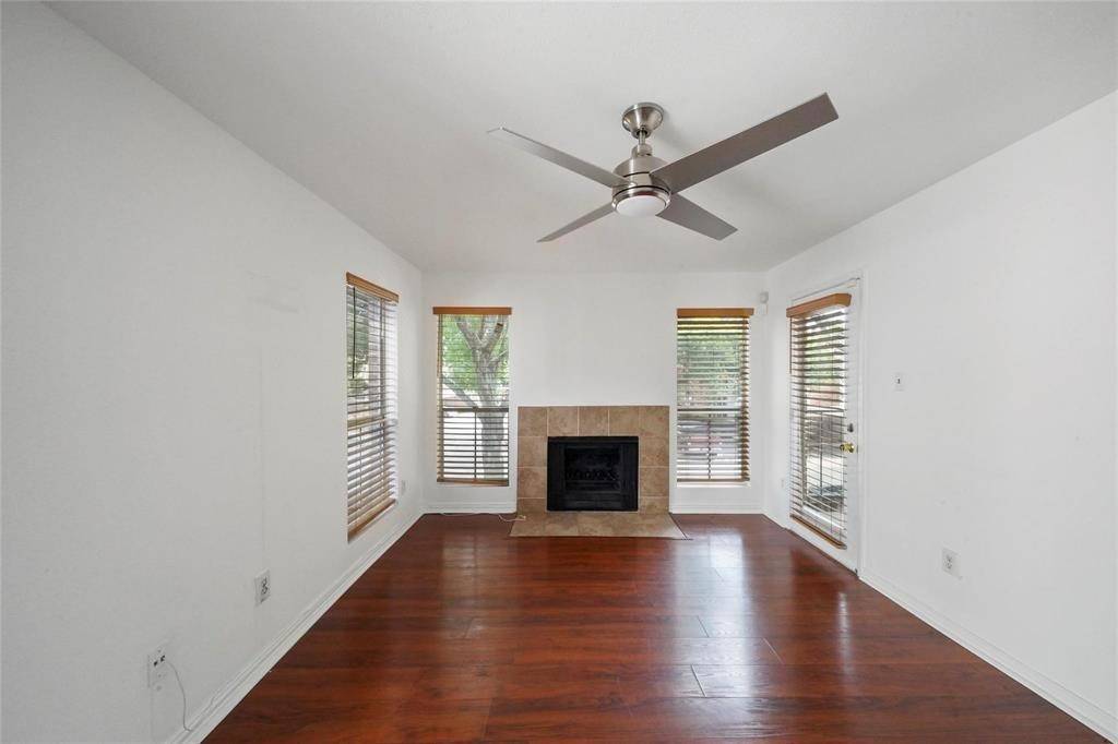 Houston, TX 77042,3900 Woodchase DR #52