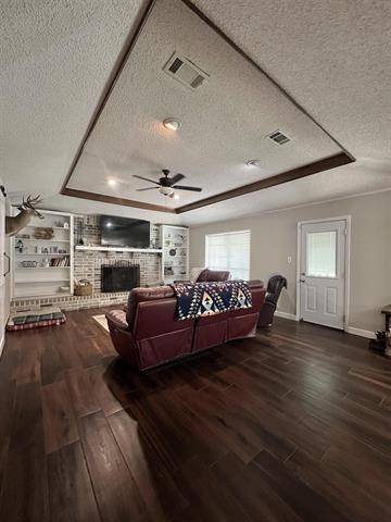 Vidor, TX 77662,185 Brookhollow ST