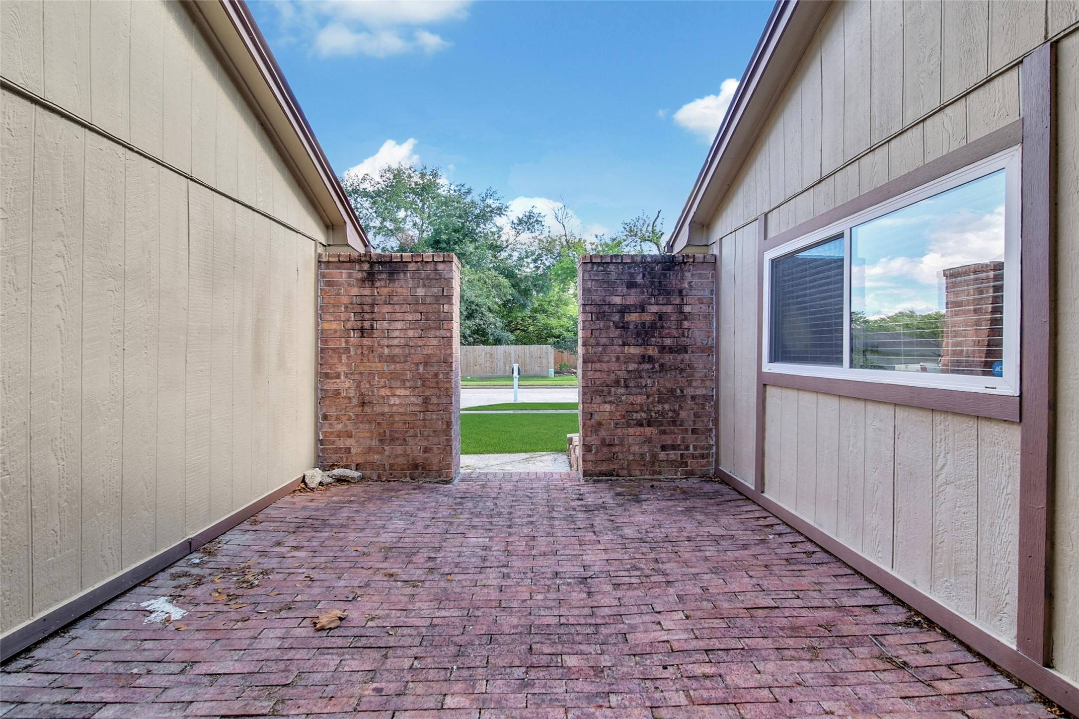 Spring, TX 77388,4706 Larksong LN