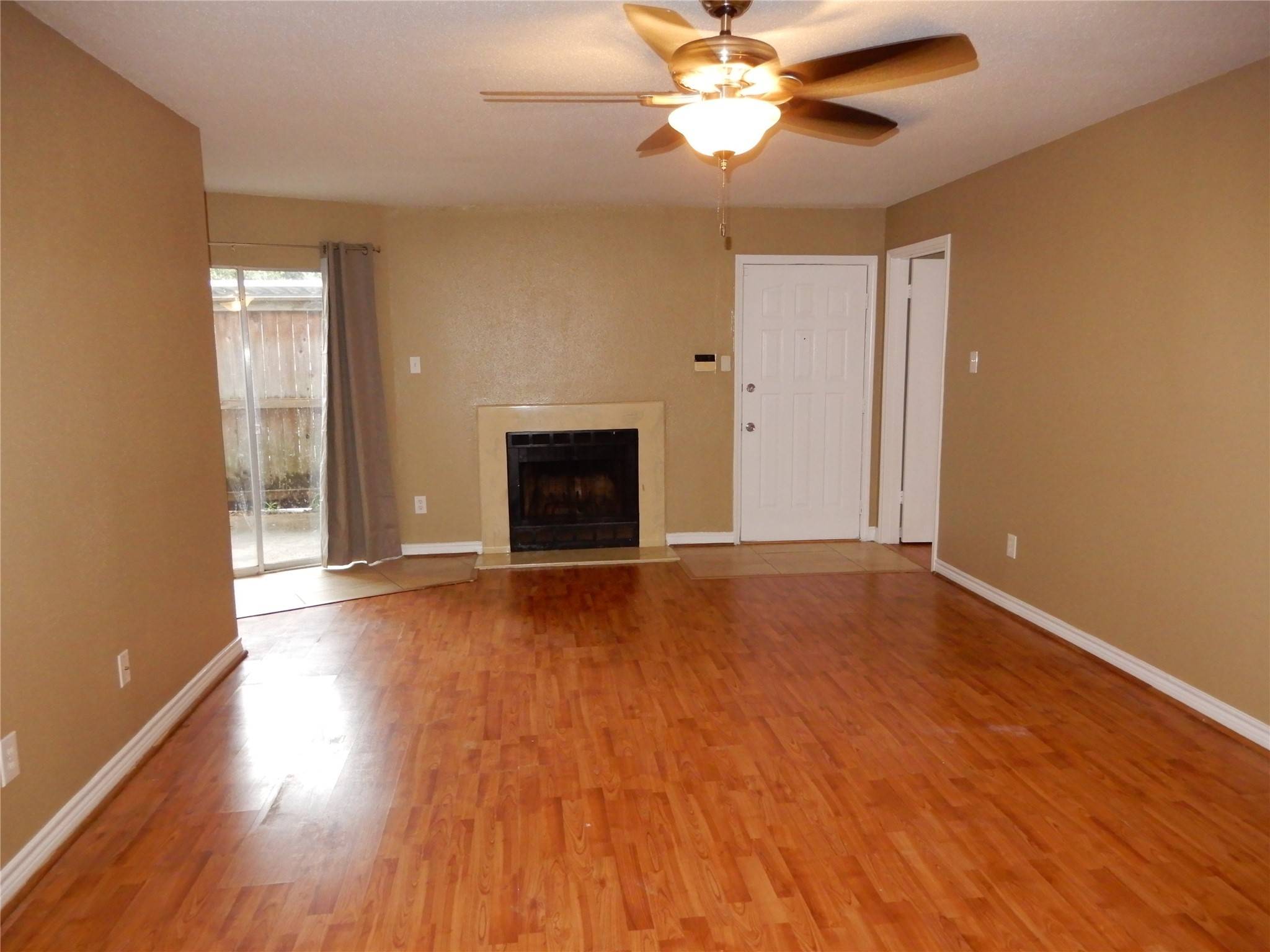 Houston, TX 77071,10767 Braes Bend DR