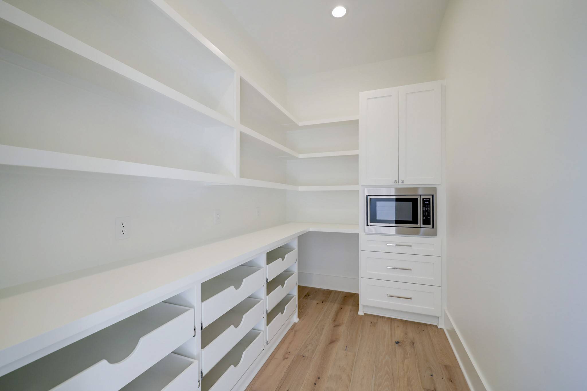 Houston, TX 77018,1046 Gardenia DR