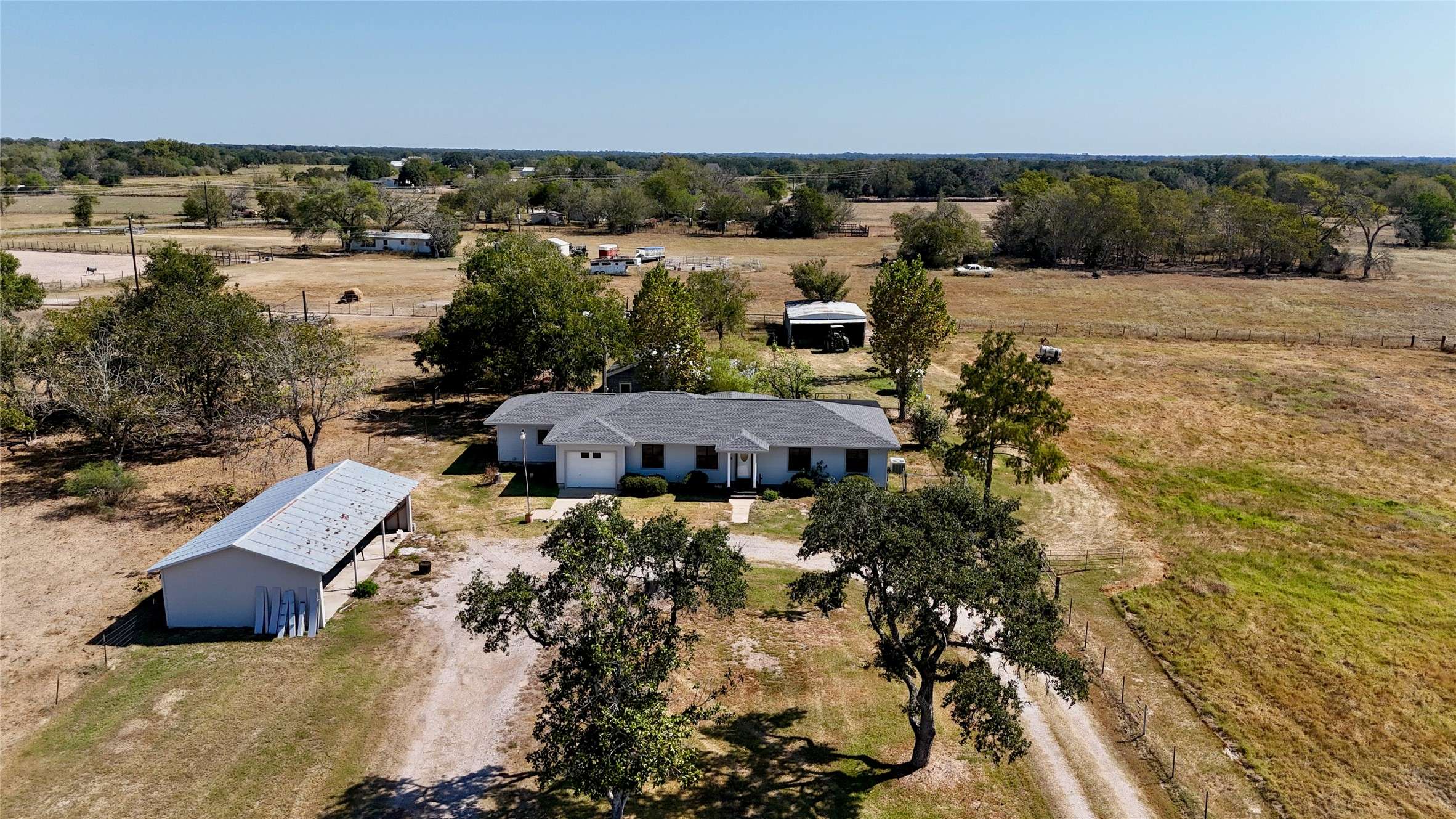 Hallettsville, TX 77964,171 Fm 2616