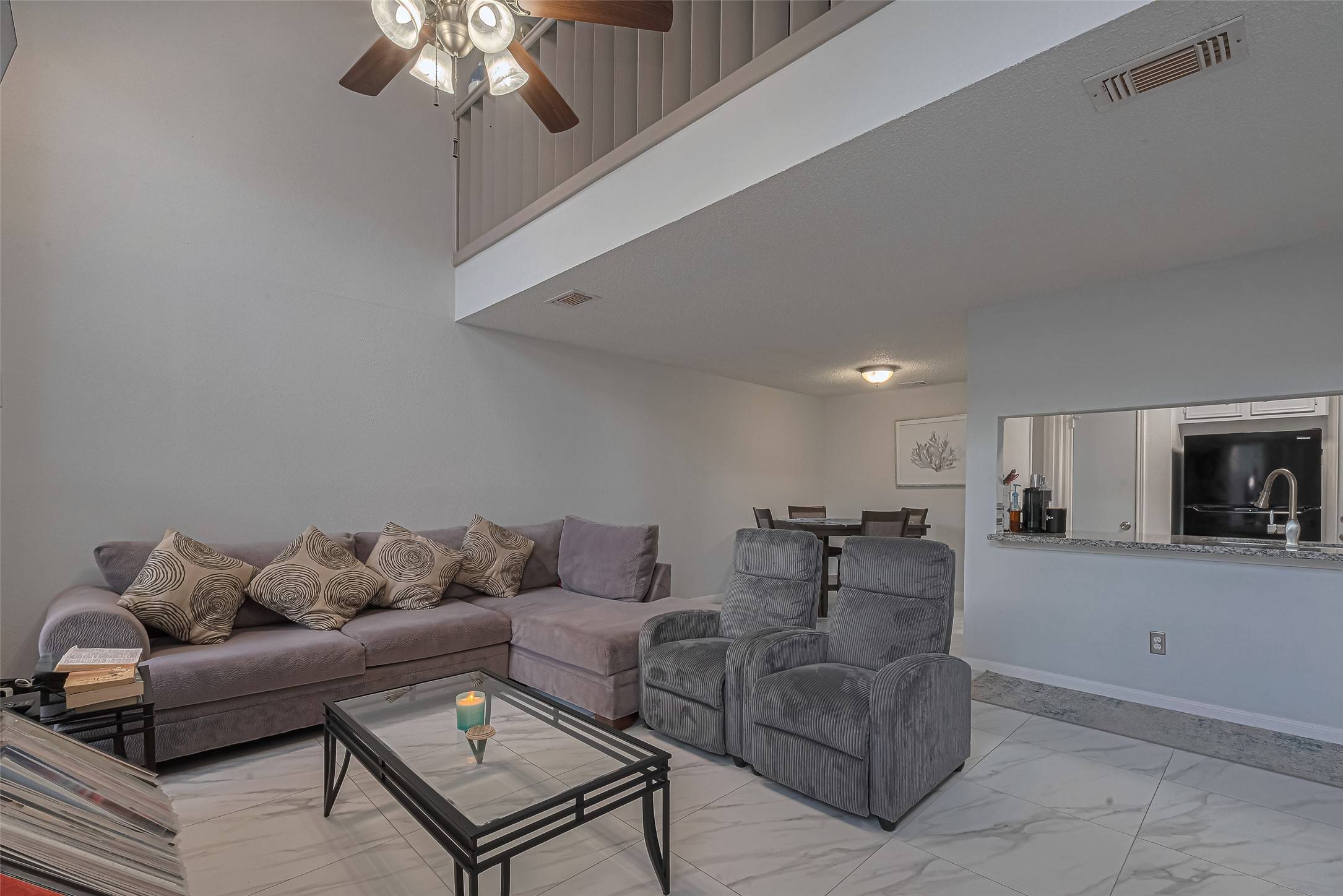 Houston, TX 77082,13798 Hollowgreen DR #305