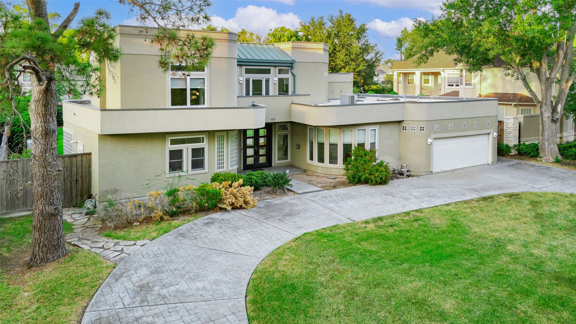 Bellaire, TX 77401,5304 Braeburn DR