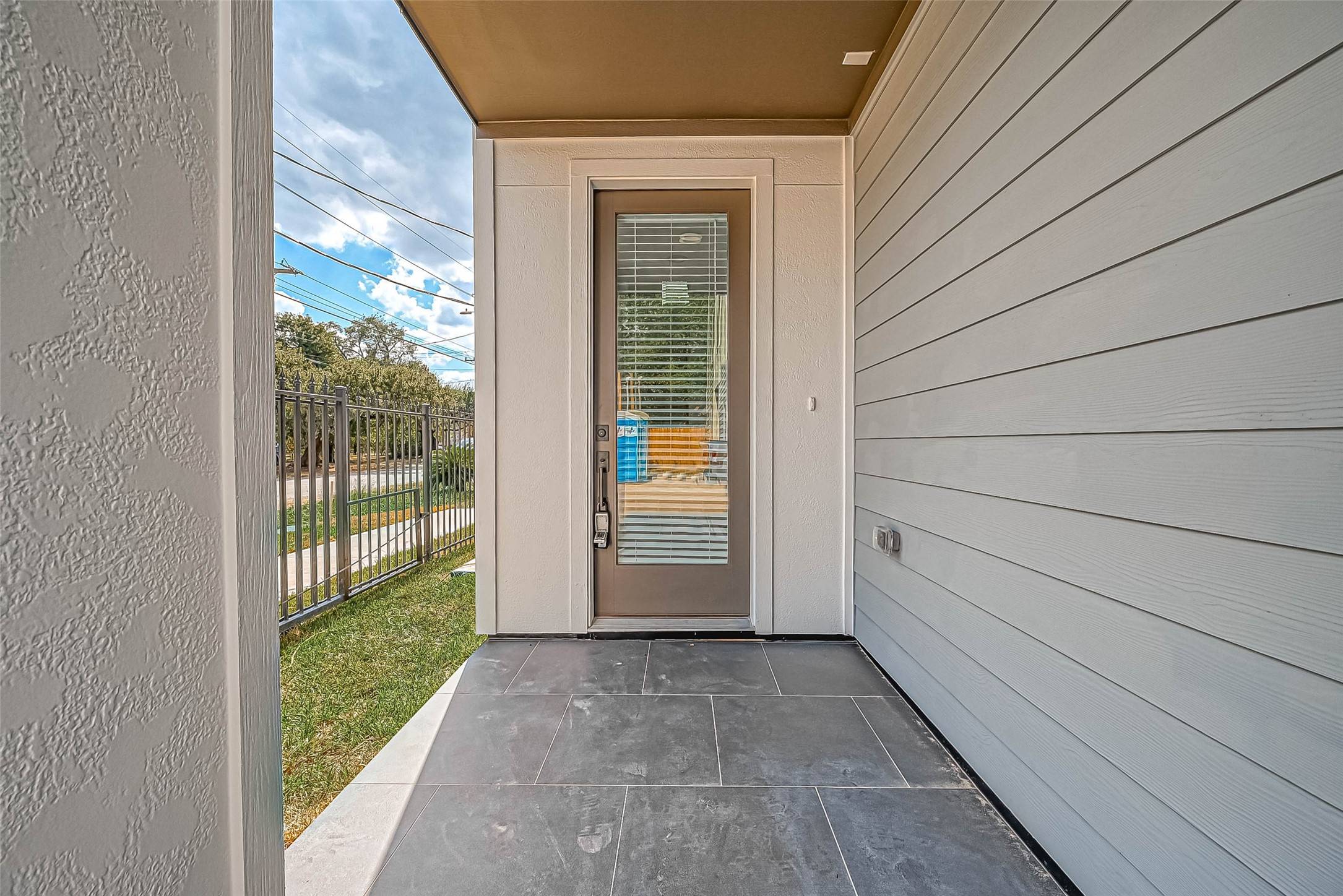 Houston, TX 77004,3038 Live Oak ST
