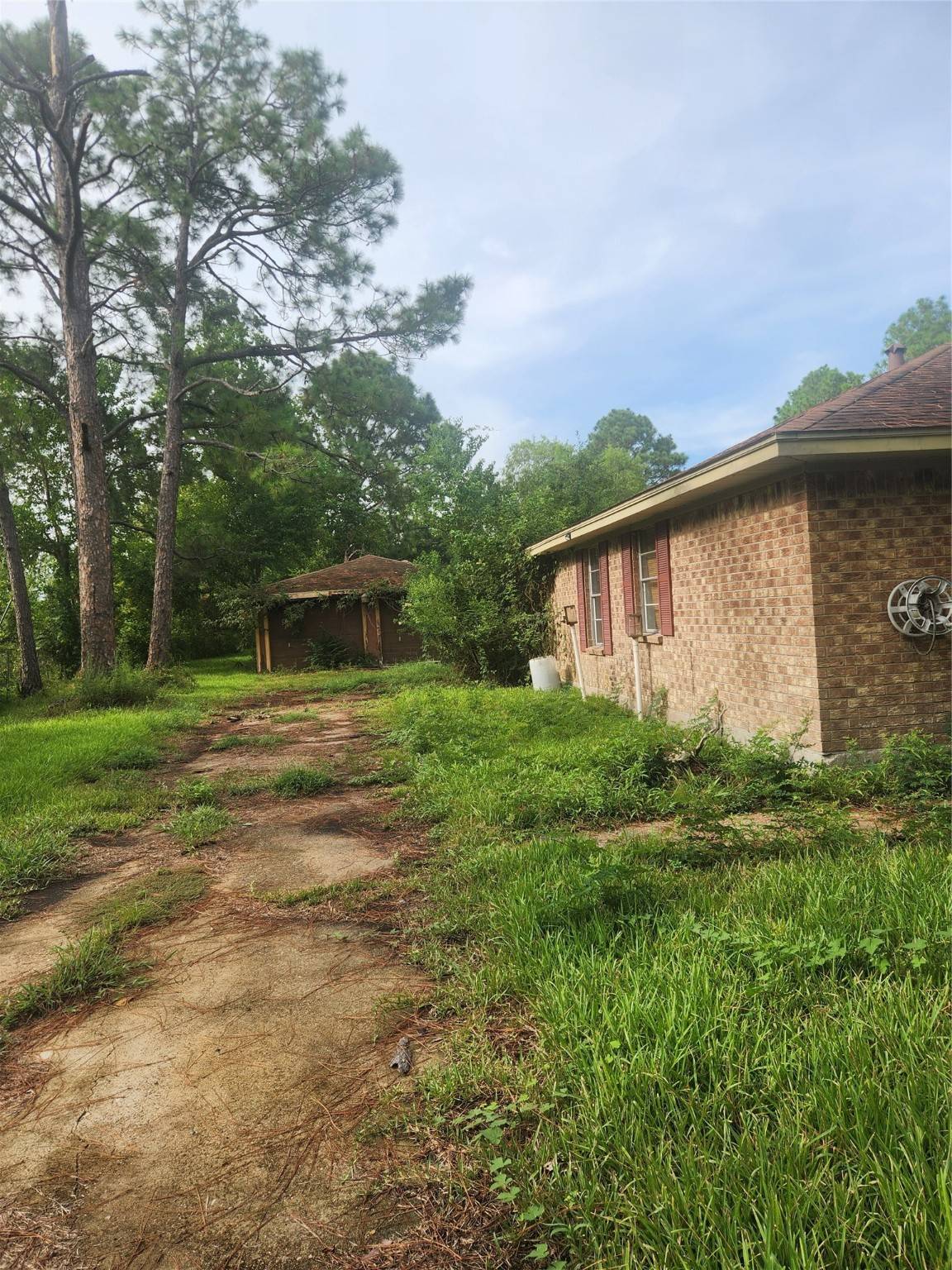 Alvin, TX 77511,748 County Road 296d