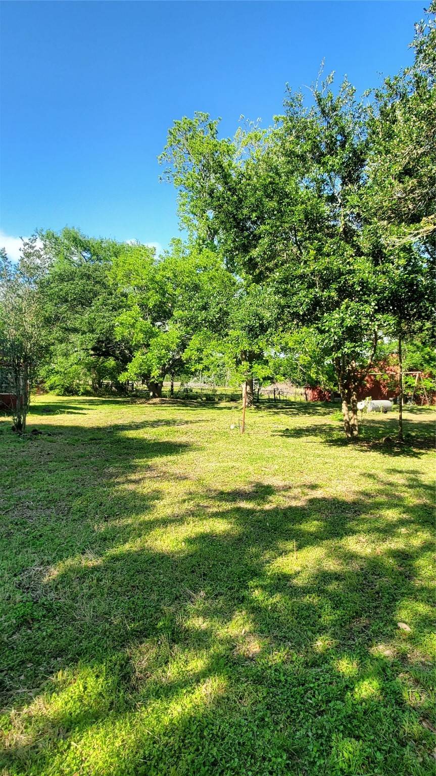 Crosby, TX 77532,13806 Bohemian Hall RD