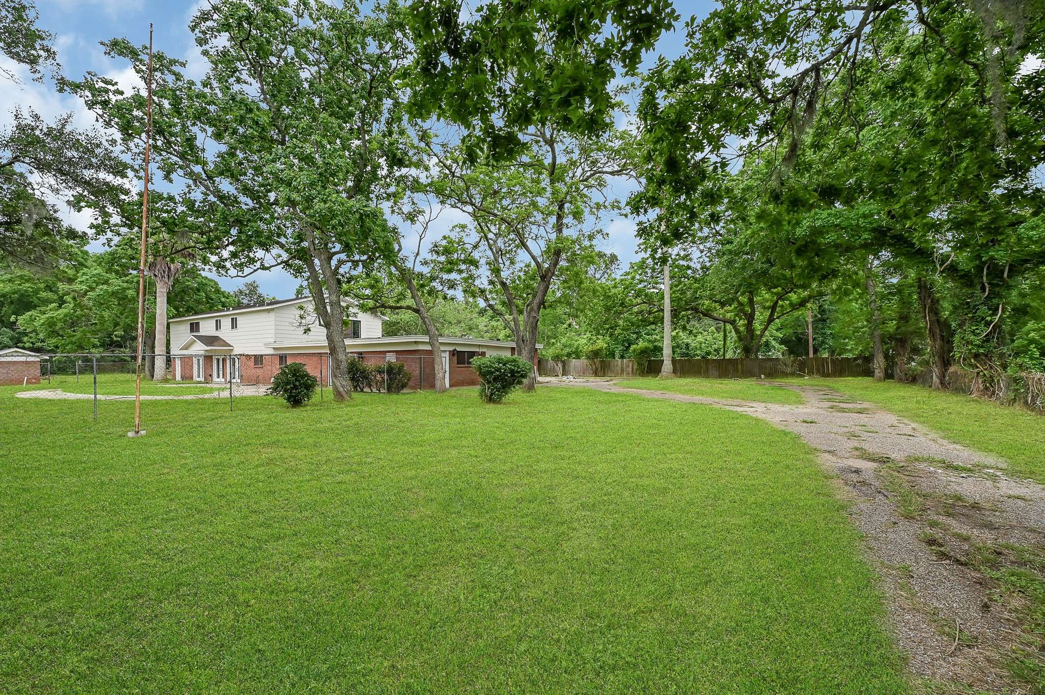 Freeport, TX 77541,141 Atwood LN