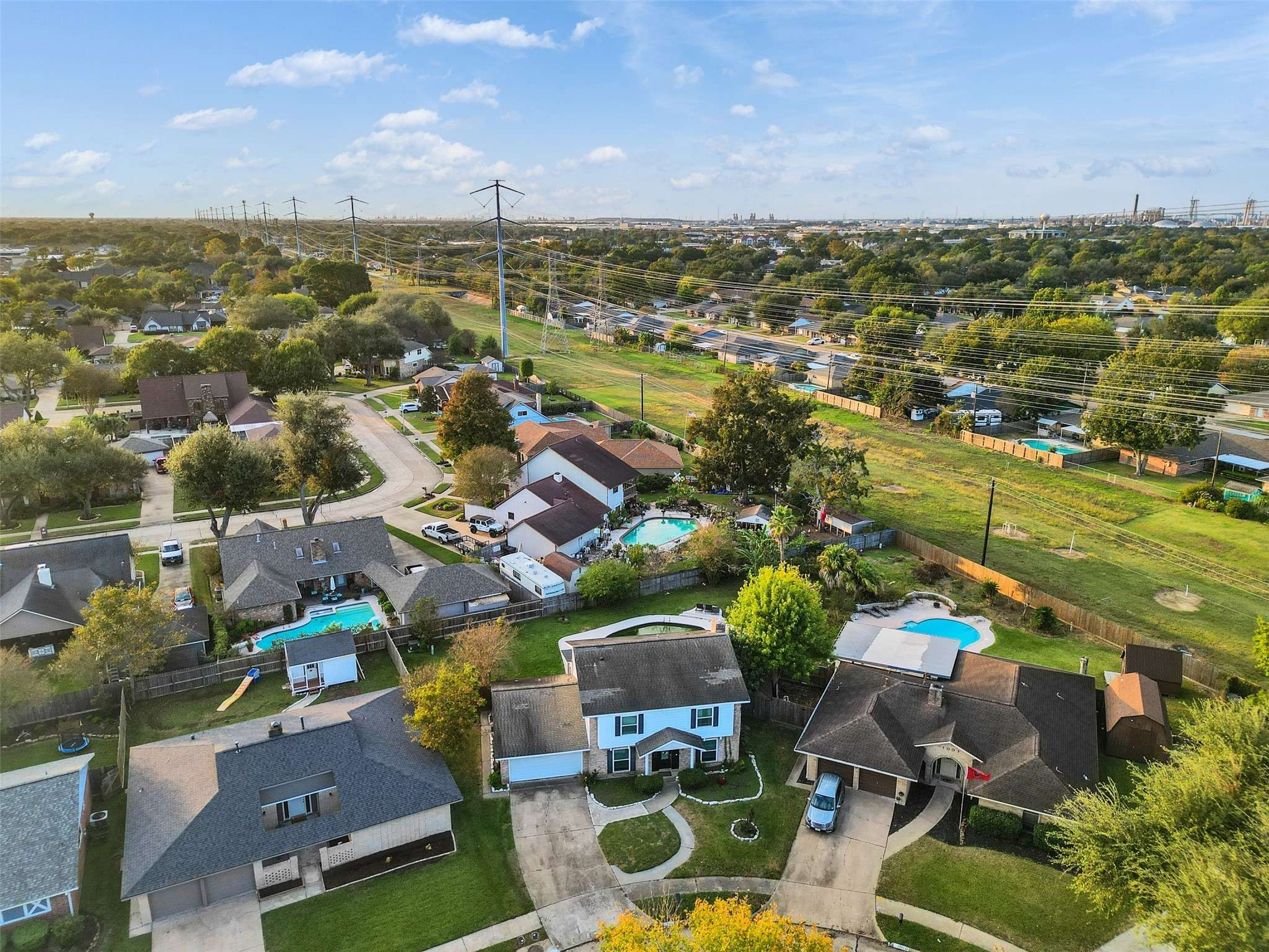 Deer Park, TX 77536,925 N Amy DR