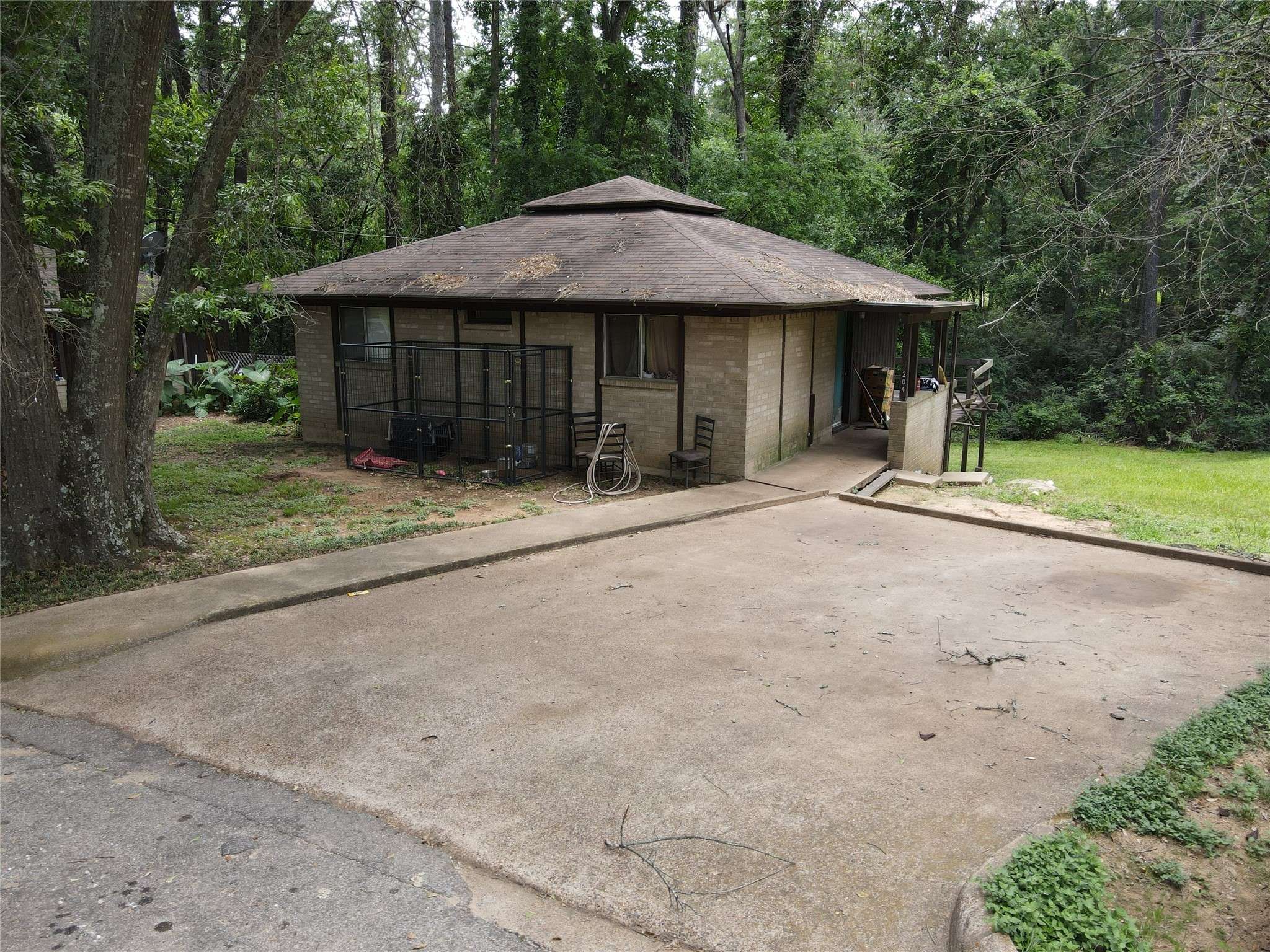 Crockett, TX 75835,200, 202, 204 Pineview