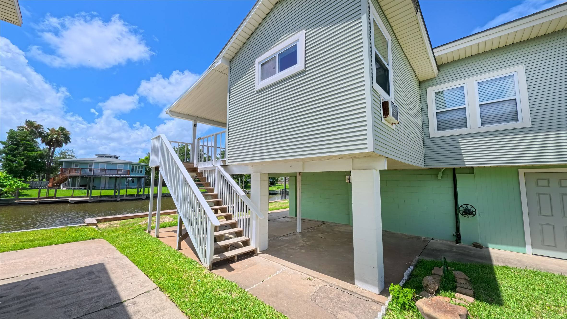 Hitchcock, TX 77563,53 Tarpon ST