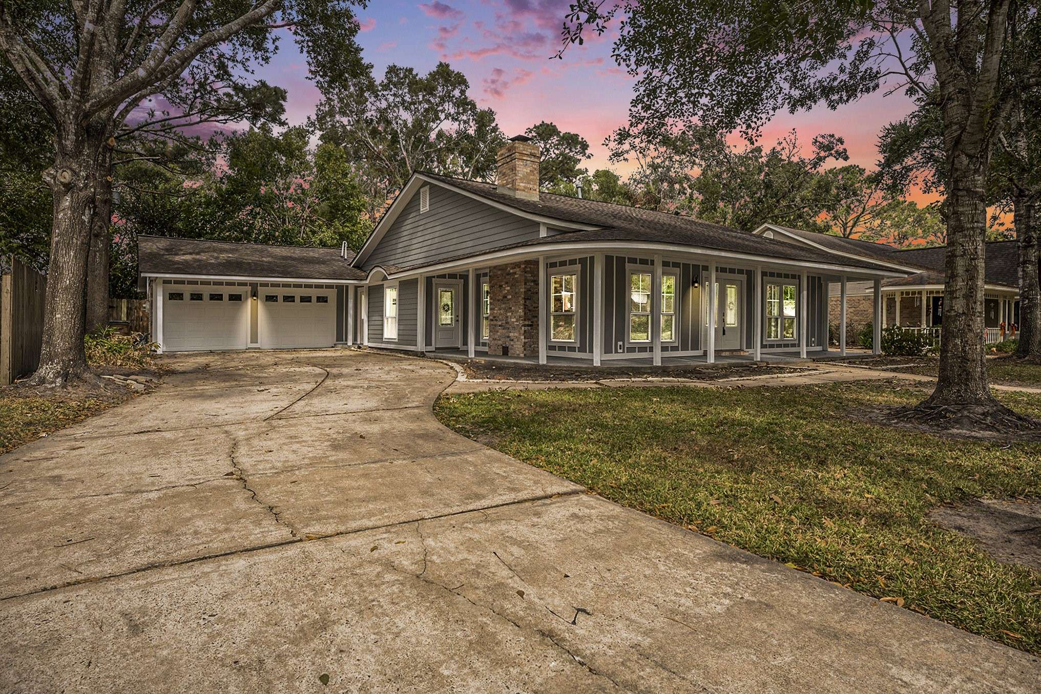 Dickinson, TX 77539,605 Kings CT