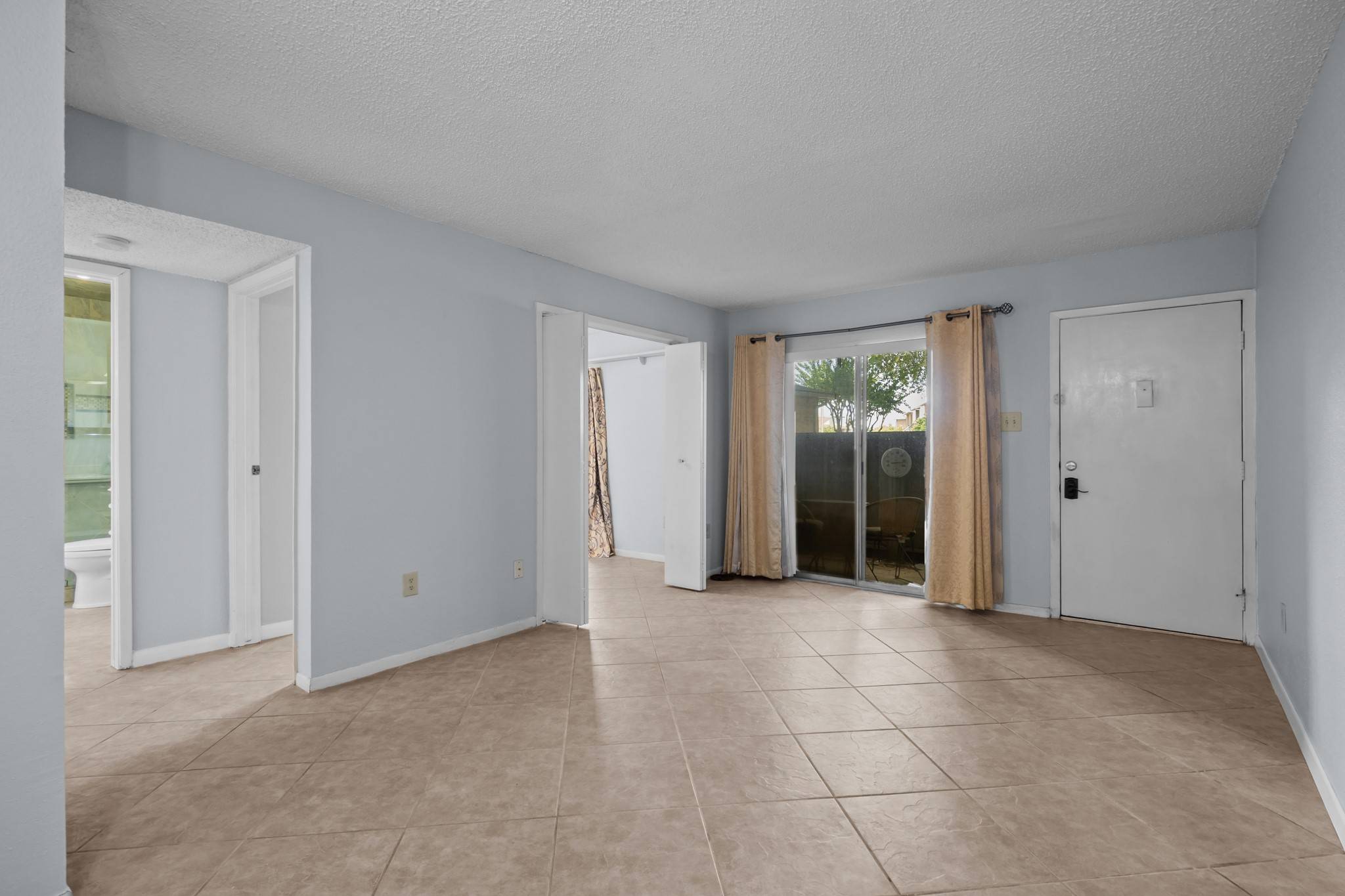 Webster, TX 77598,260 El Dorado #2311