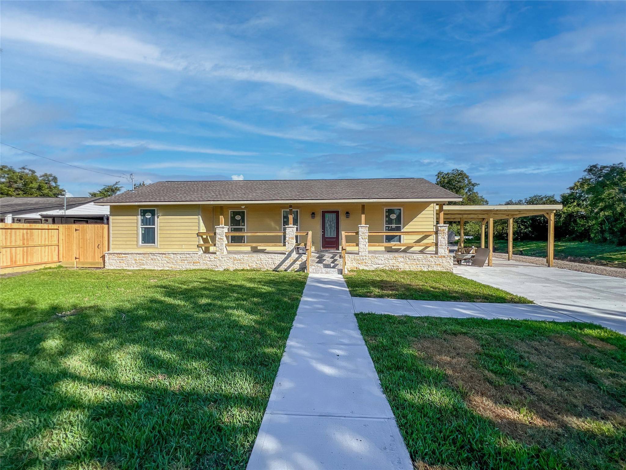 La Marque, TX 77568,3200 Hoover ST