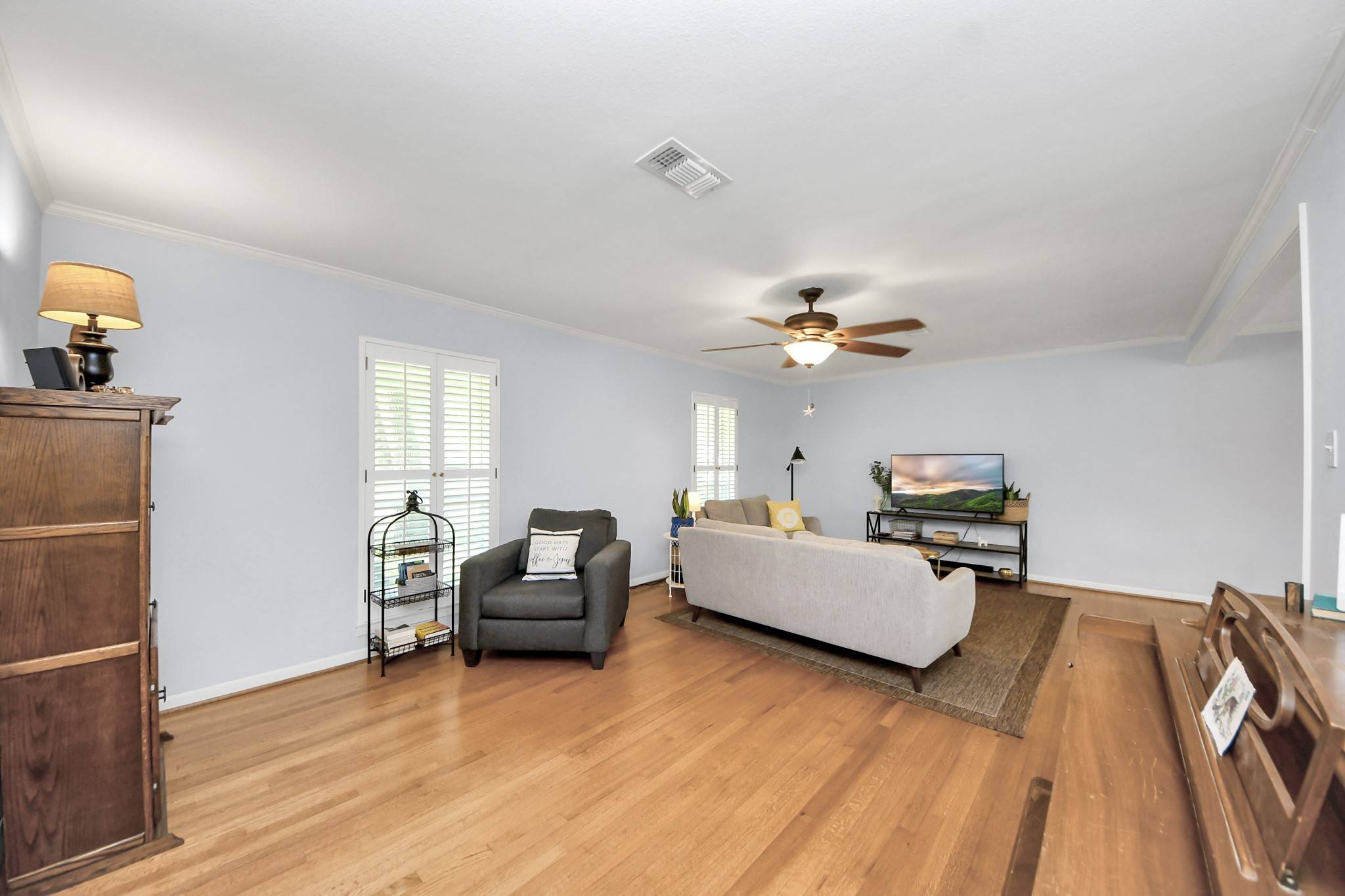 El Lago, TX 77586,205 Cedar LN