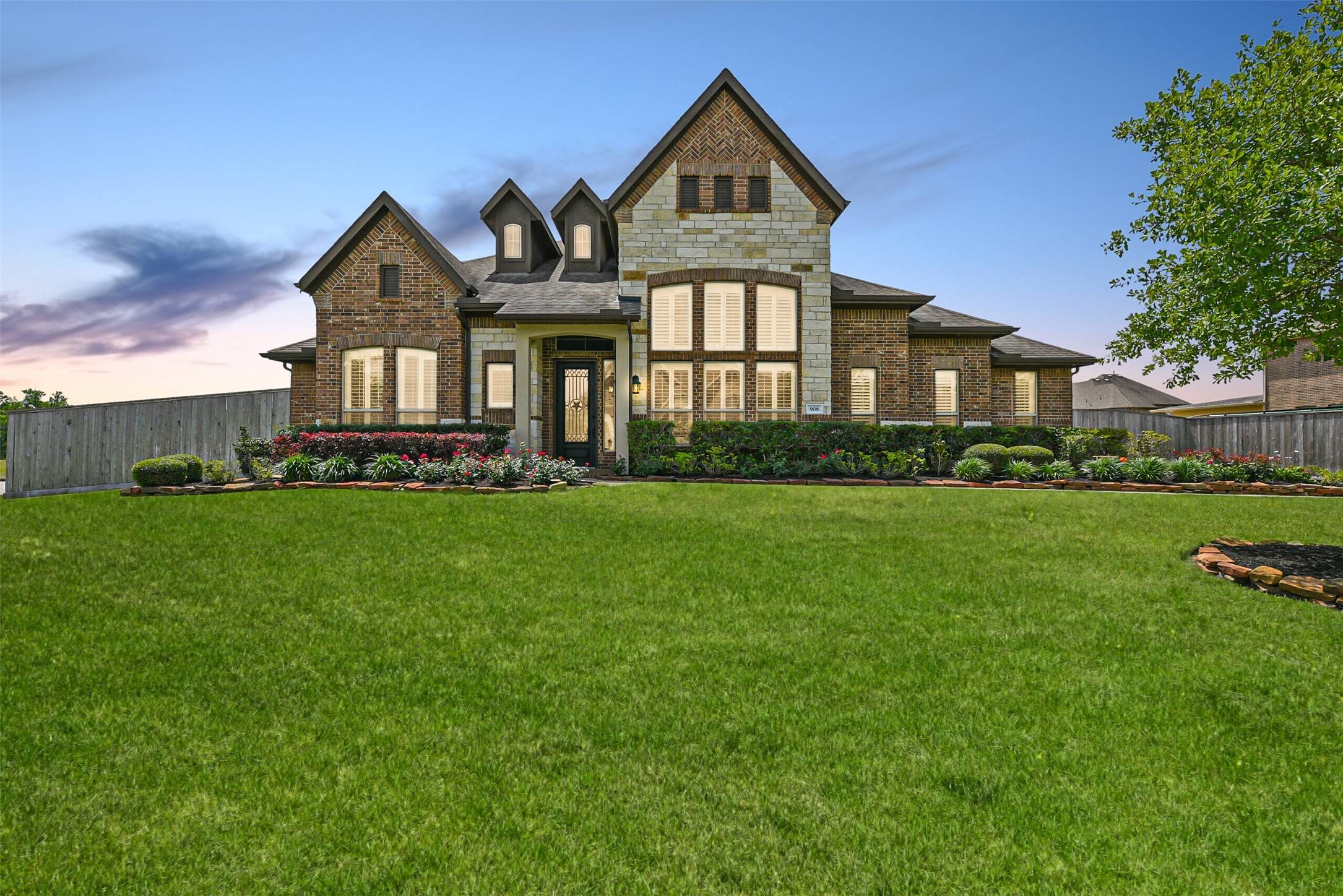 Friendswood, TX 77546,908 Longleaf CT