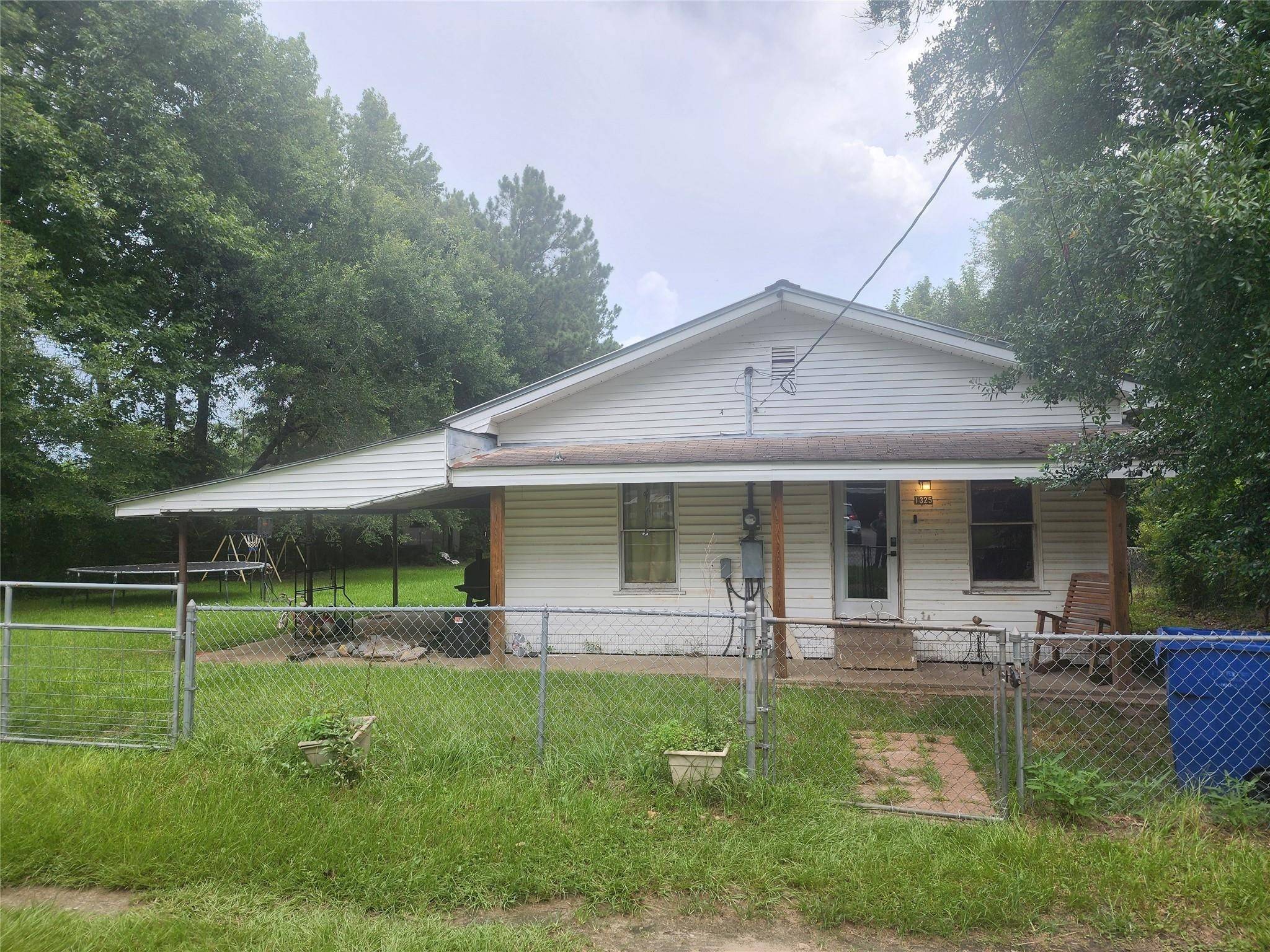 Silsbee, TX 77656,1325 Robinson RD