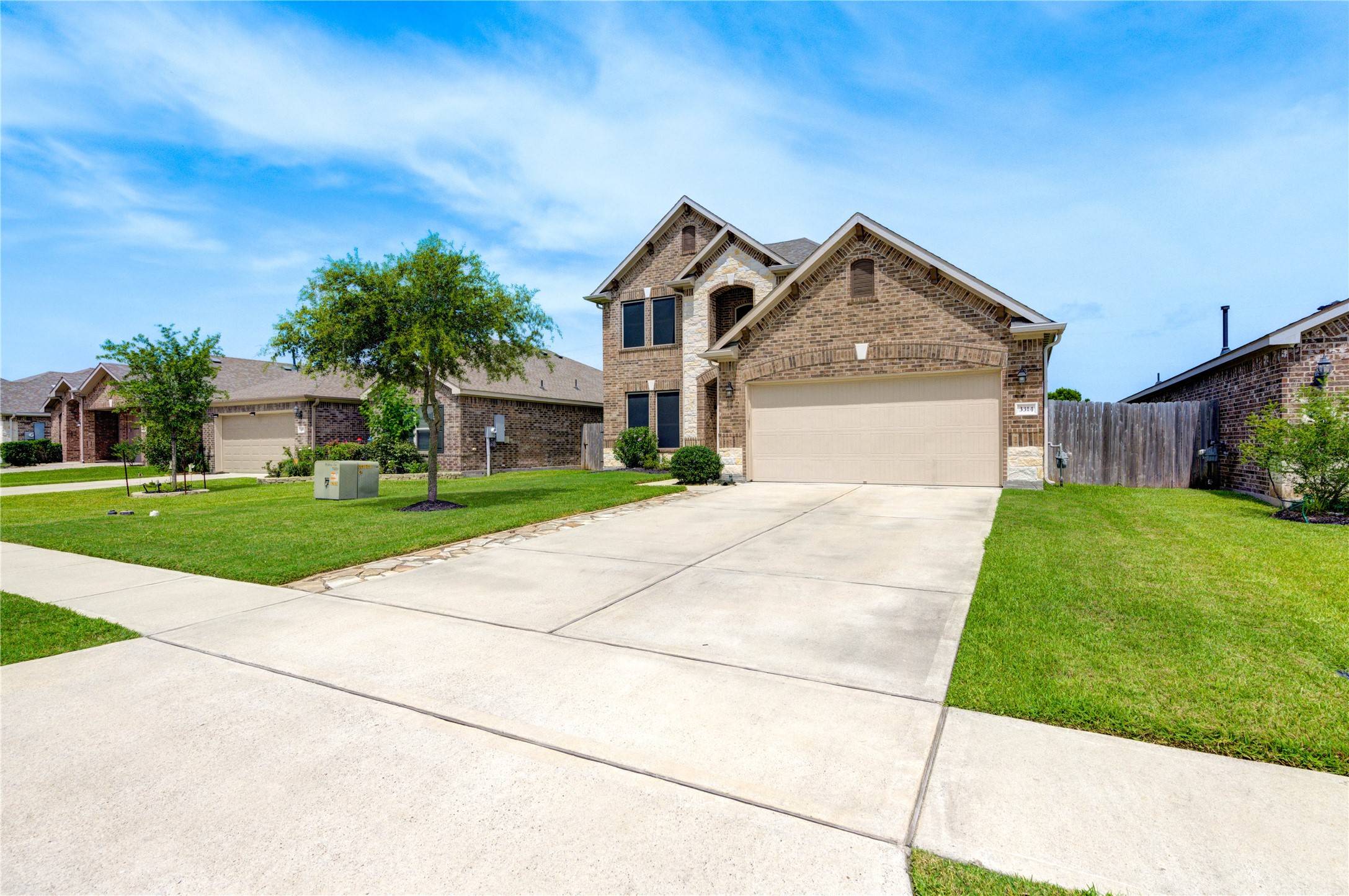 Texas City, TX 77591,3314 Explorer DR