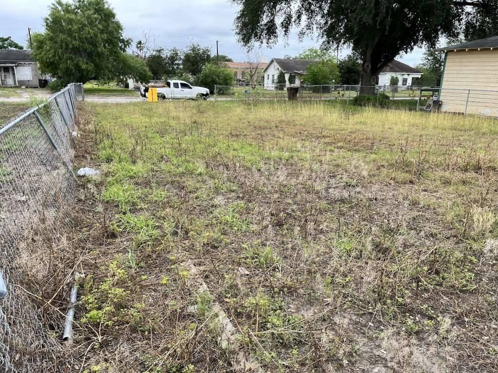 Kingsville, TX 78363,513 W Johnston AVE